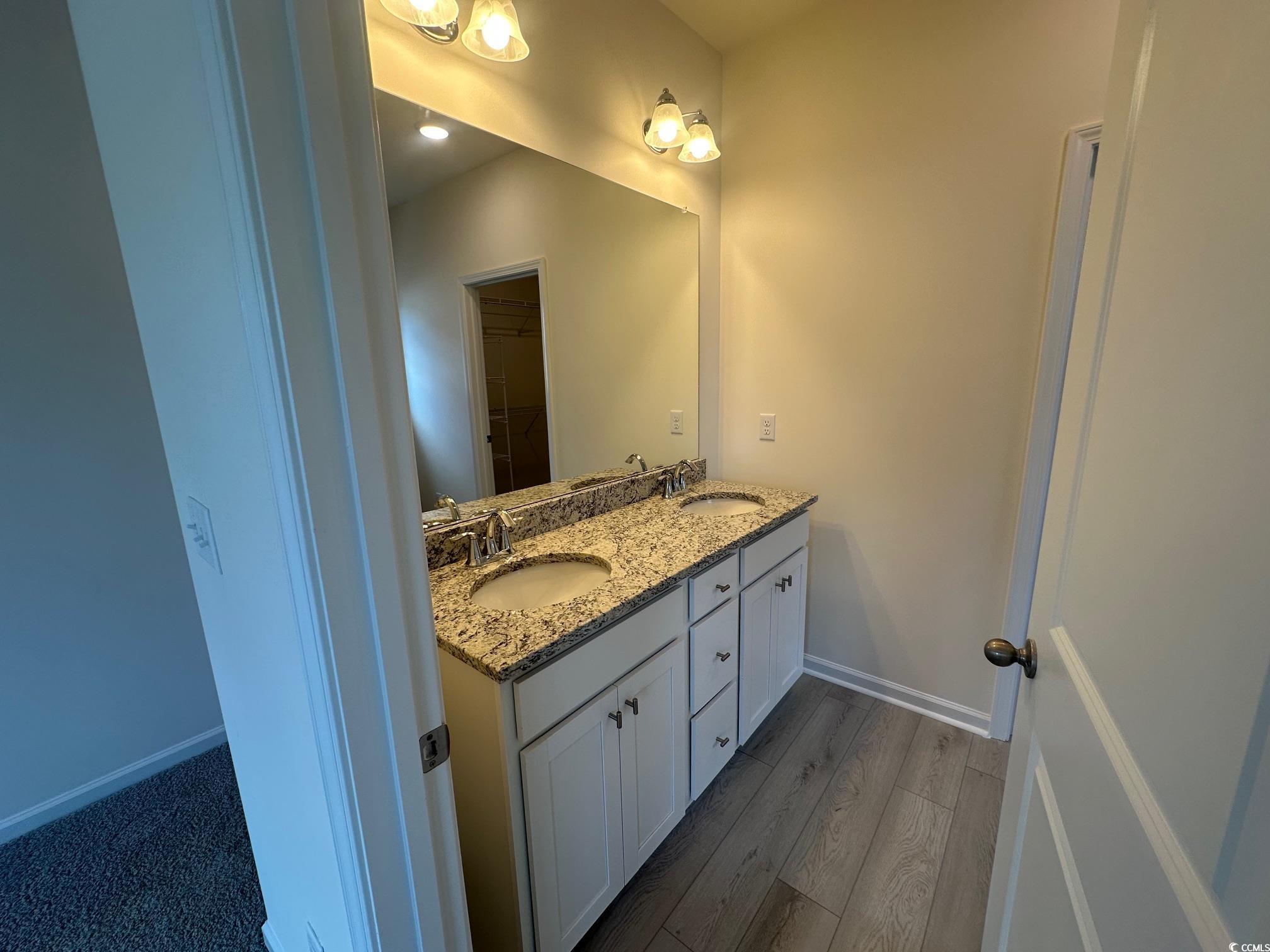 576 Honeyhill Loop Property Photo 13