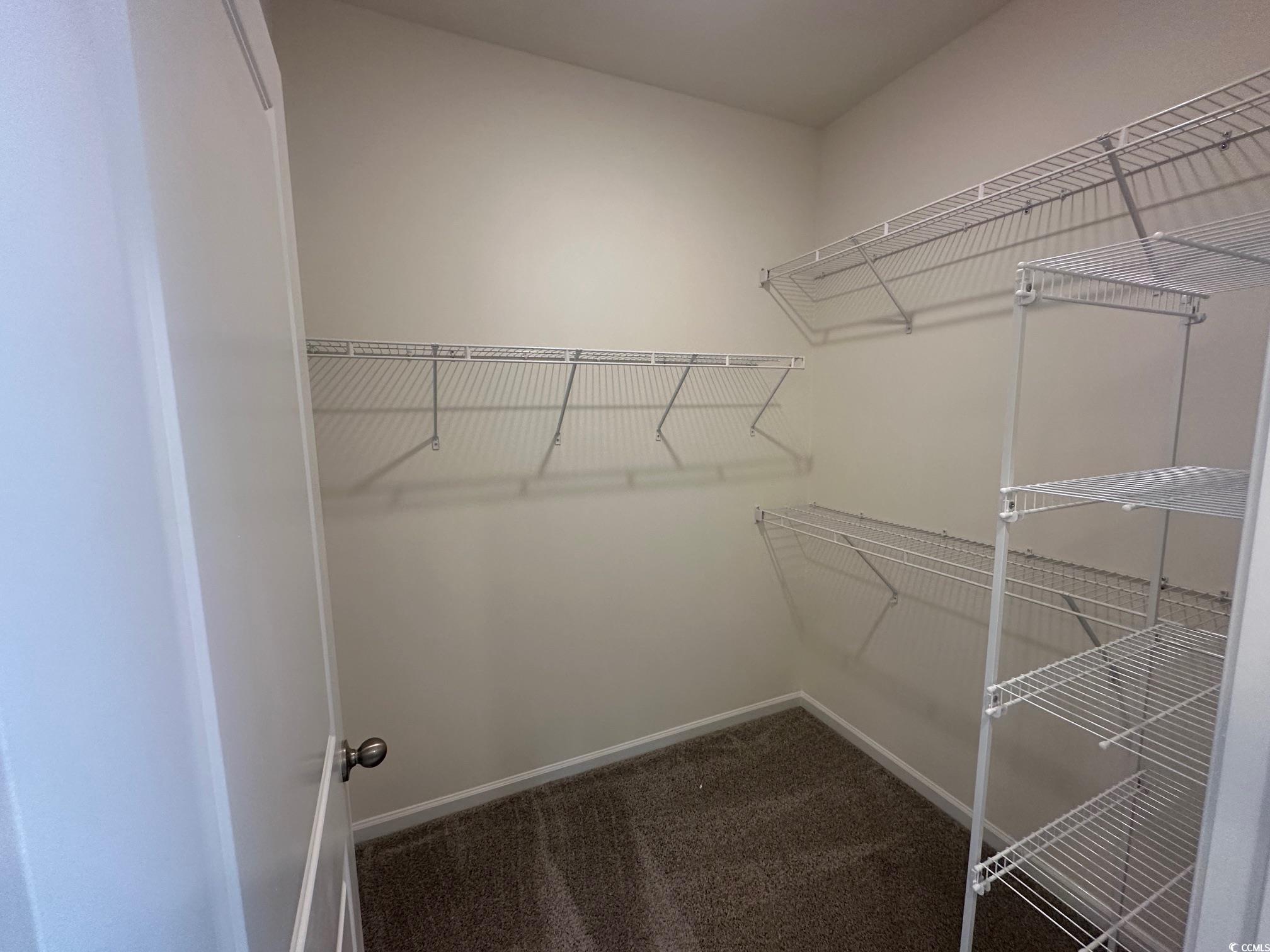 576 Honeyhill Loop Property Photo 14