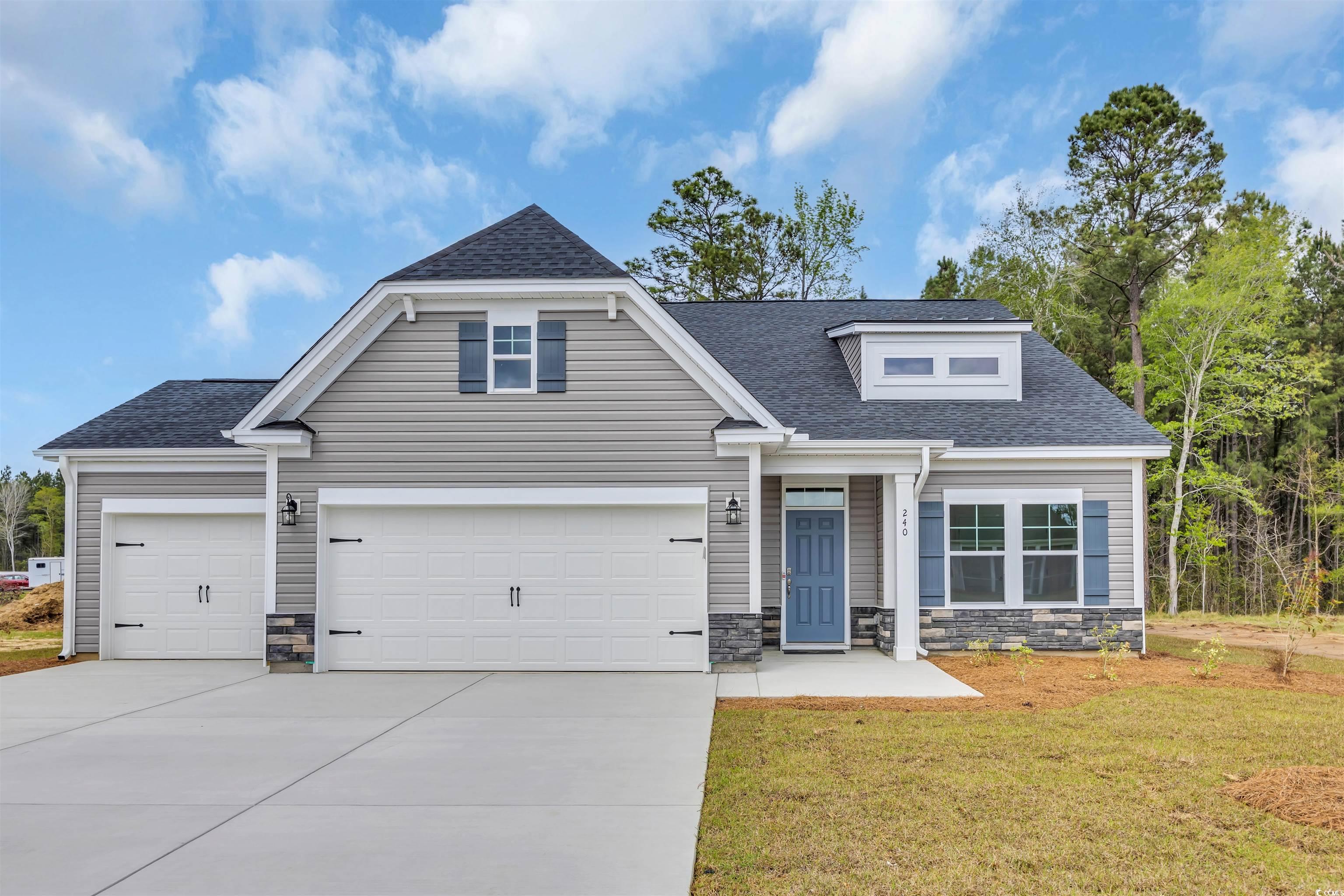 556 Honeyhill Loop Property Photo 1