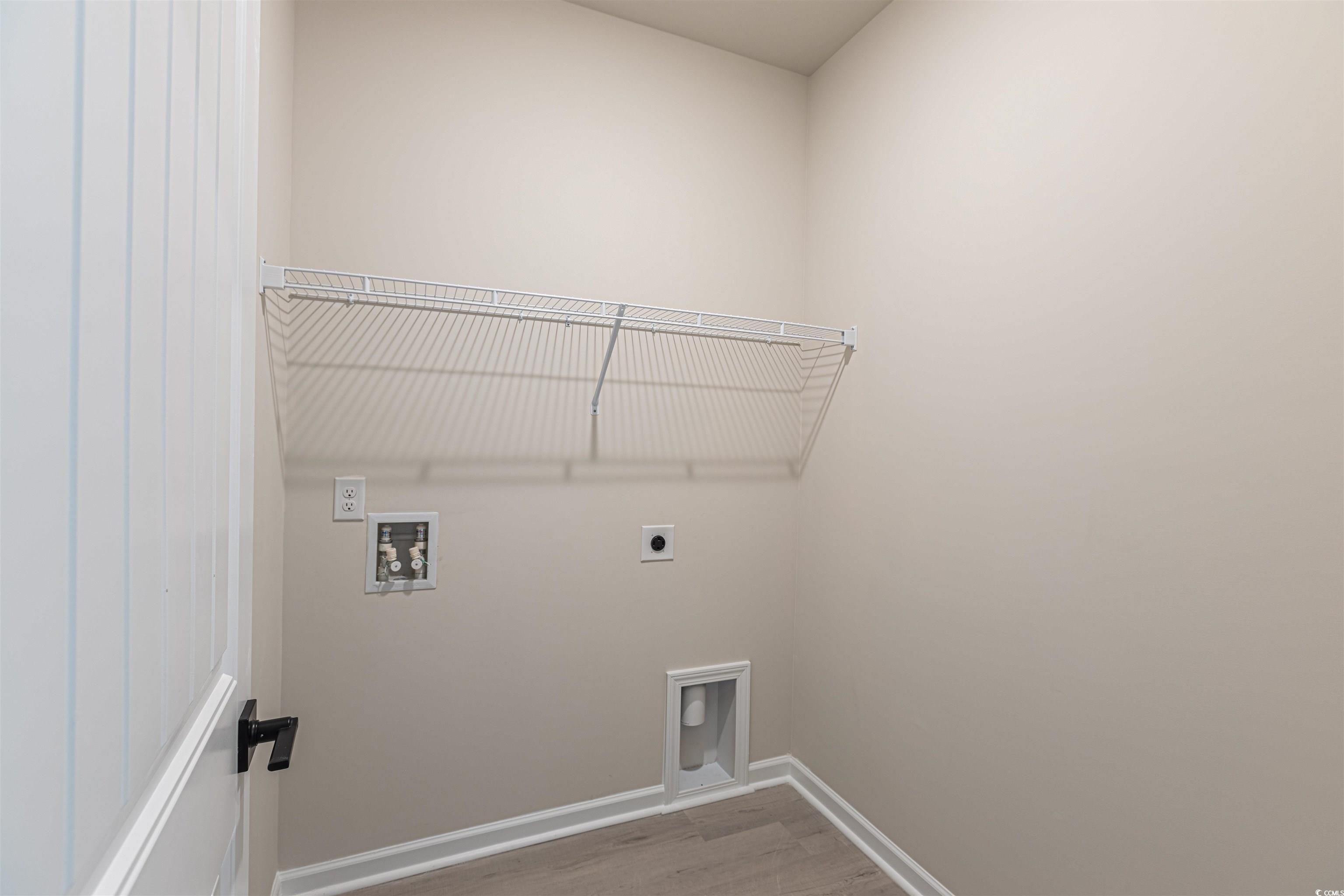 556 Honeyhill Loop Property Photo 11