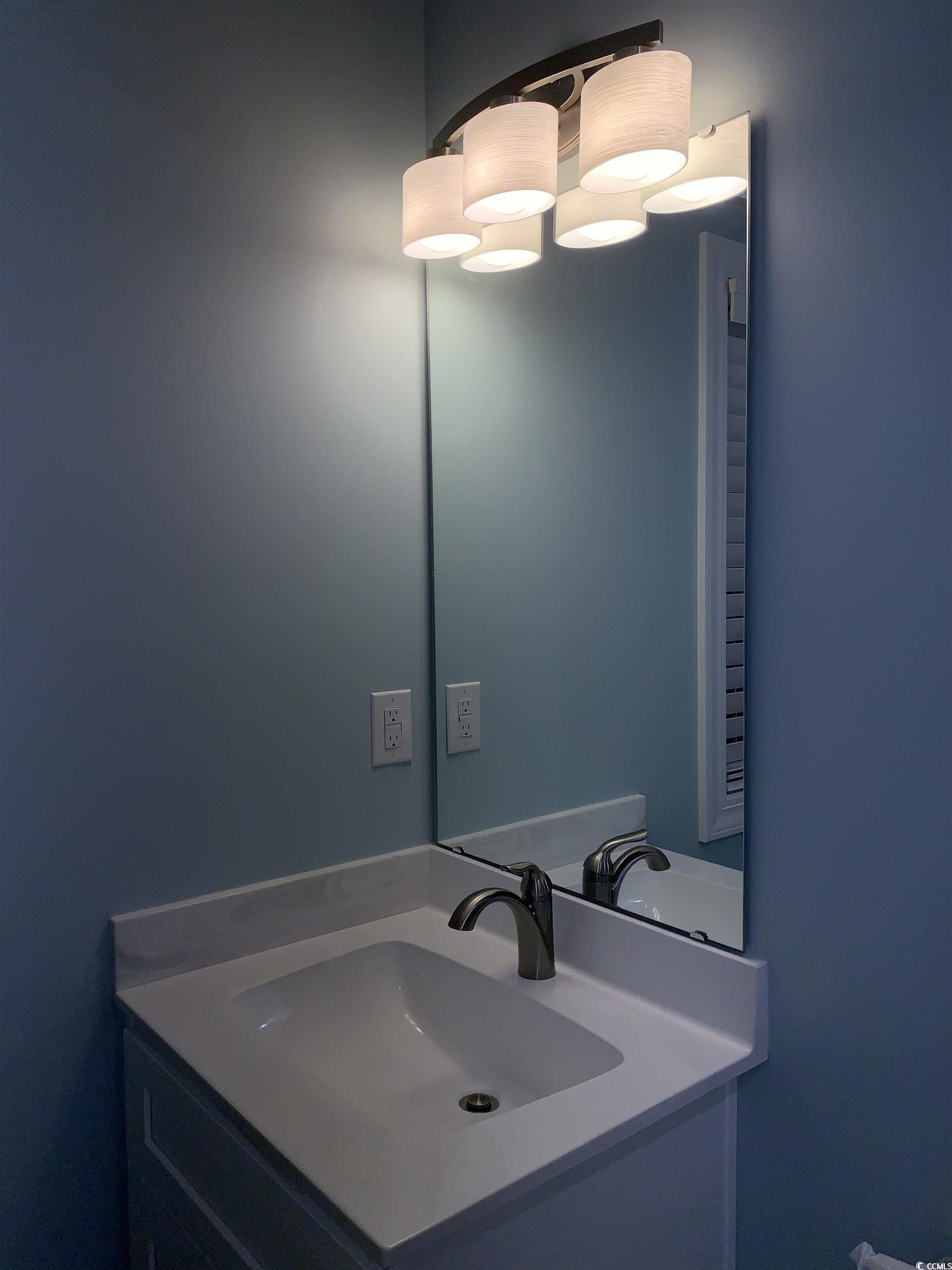 931 Edge Dr. Property Photo 12