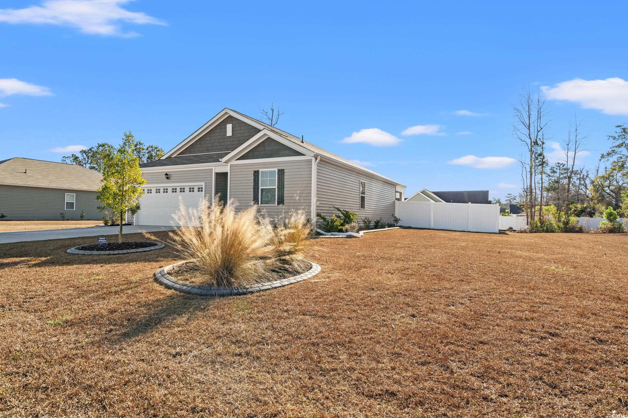 747 Coquina Bay Dr. Property Photo 3