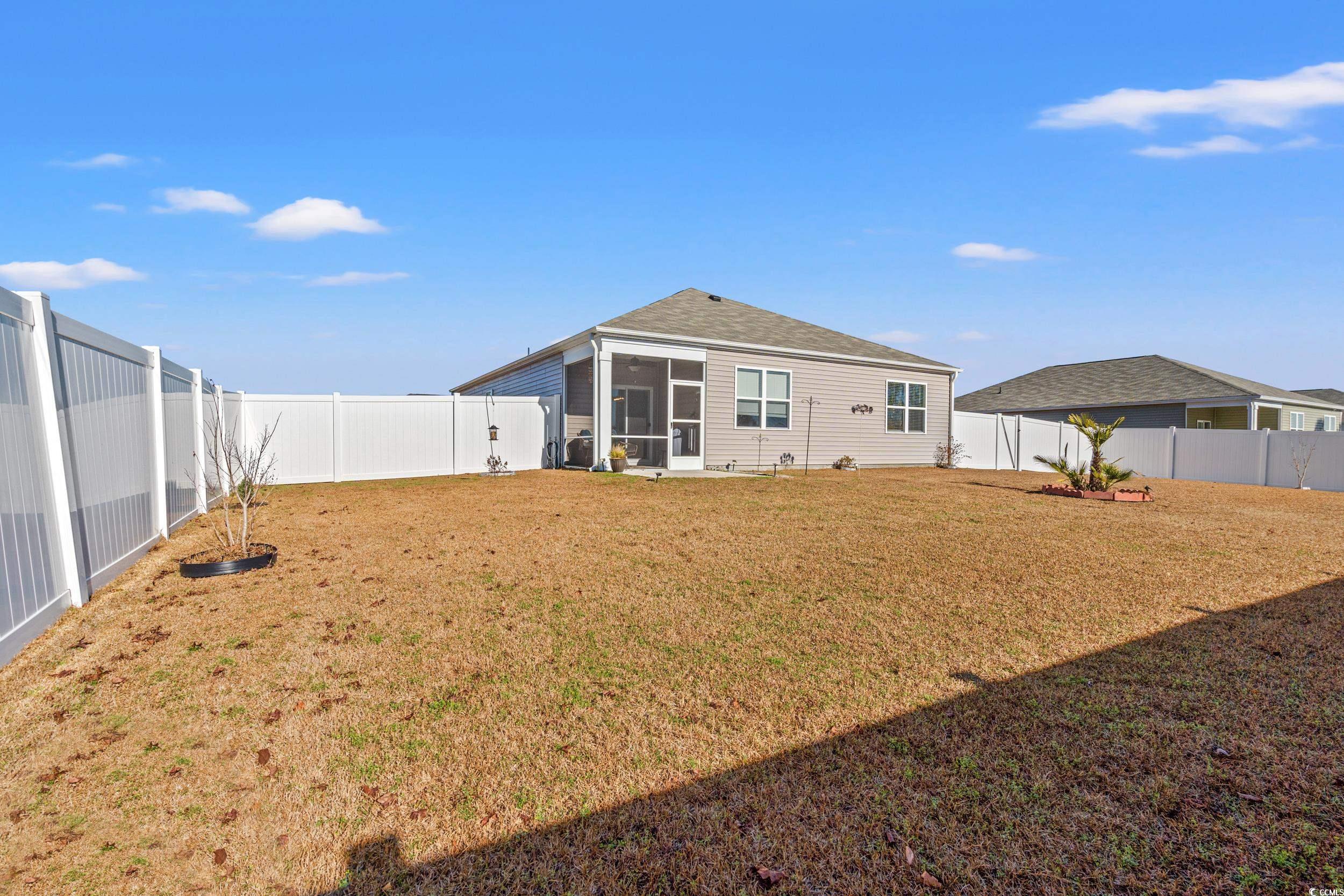 747 Coquina Bay Dr. Property Photo 6
