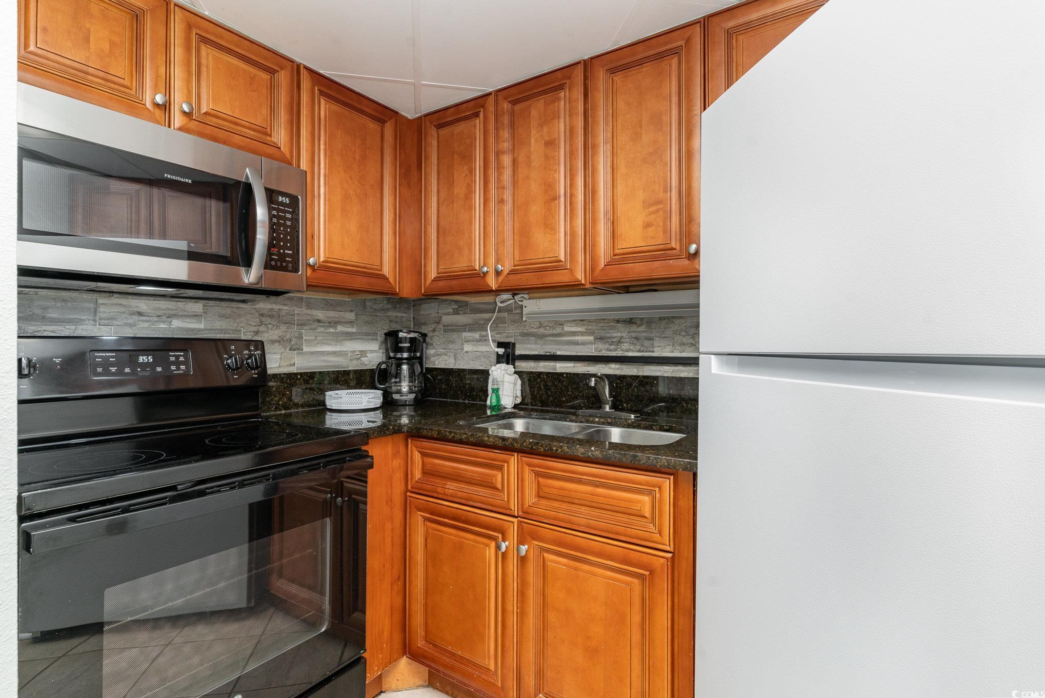 1501 S Ocean Blvd. Property Photo 12