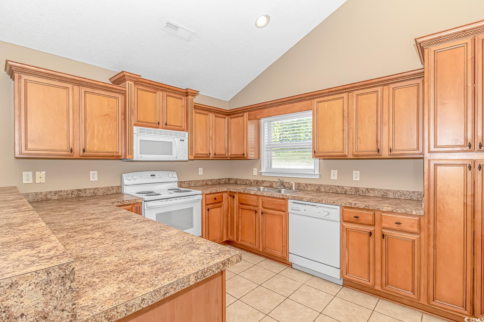 204 Atoll Dr. Property Photo 6