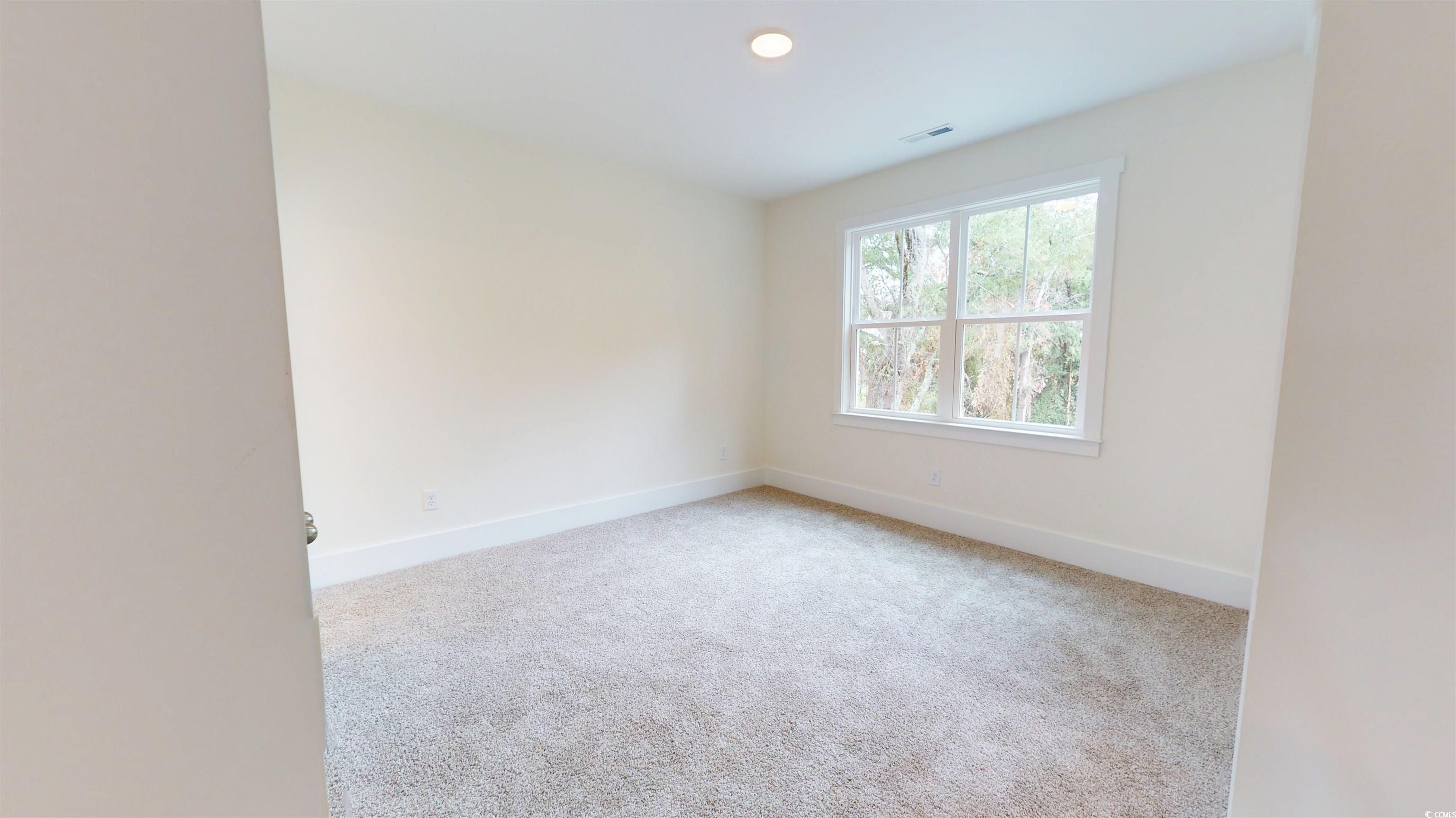 48 Furman Ln. Property Photo 21