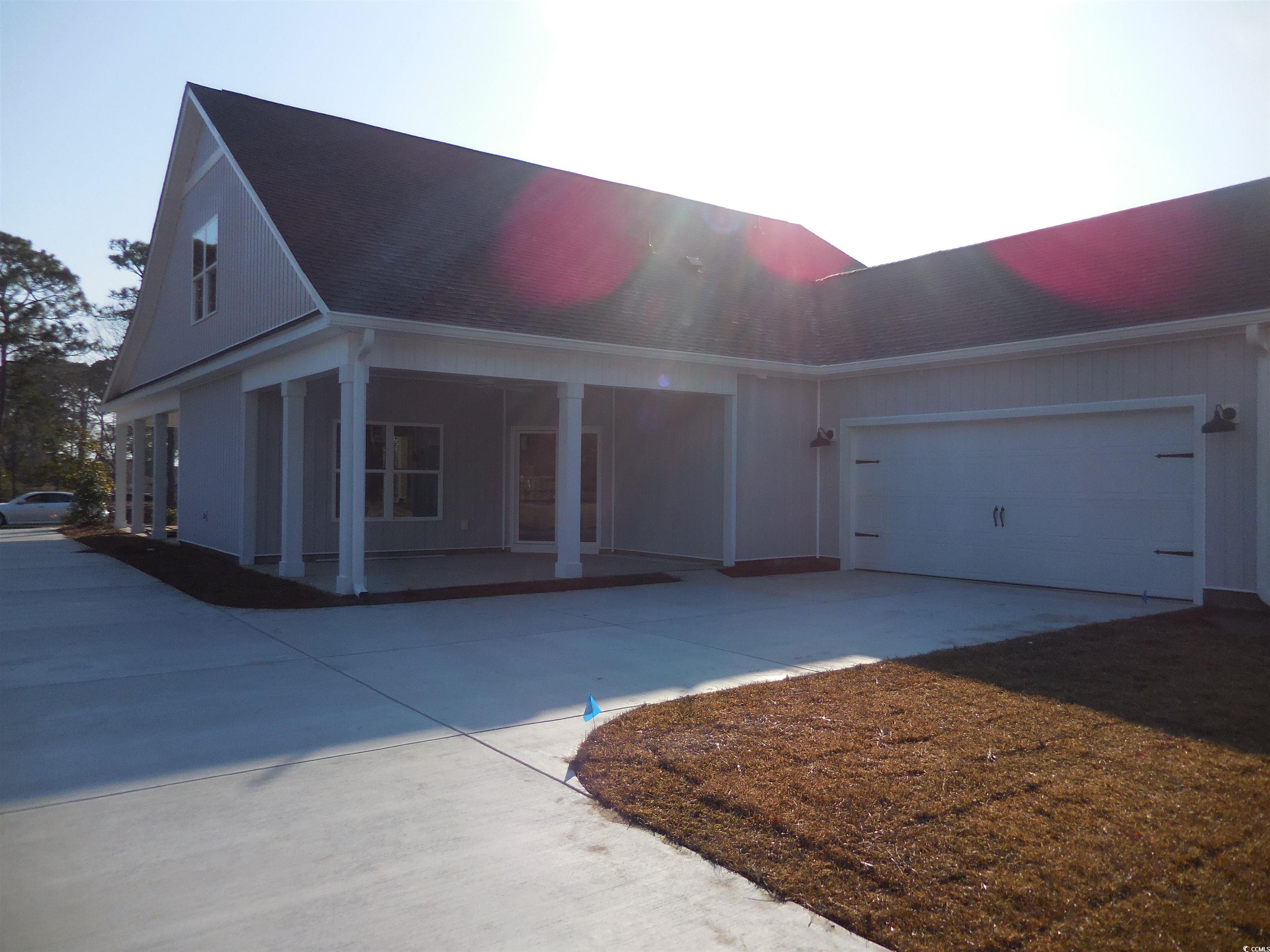 2220 Pettus Way Property Photo 3