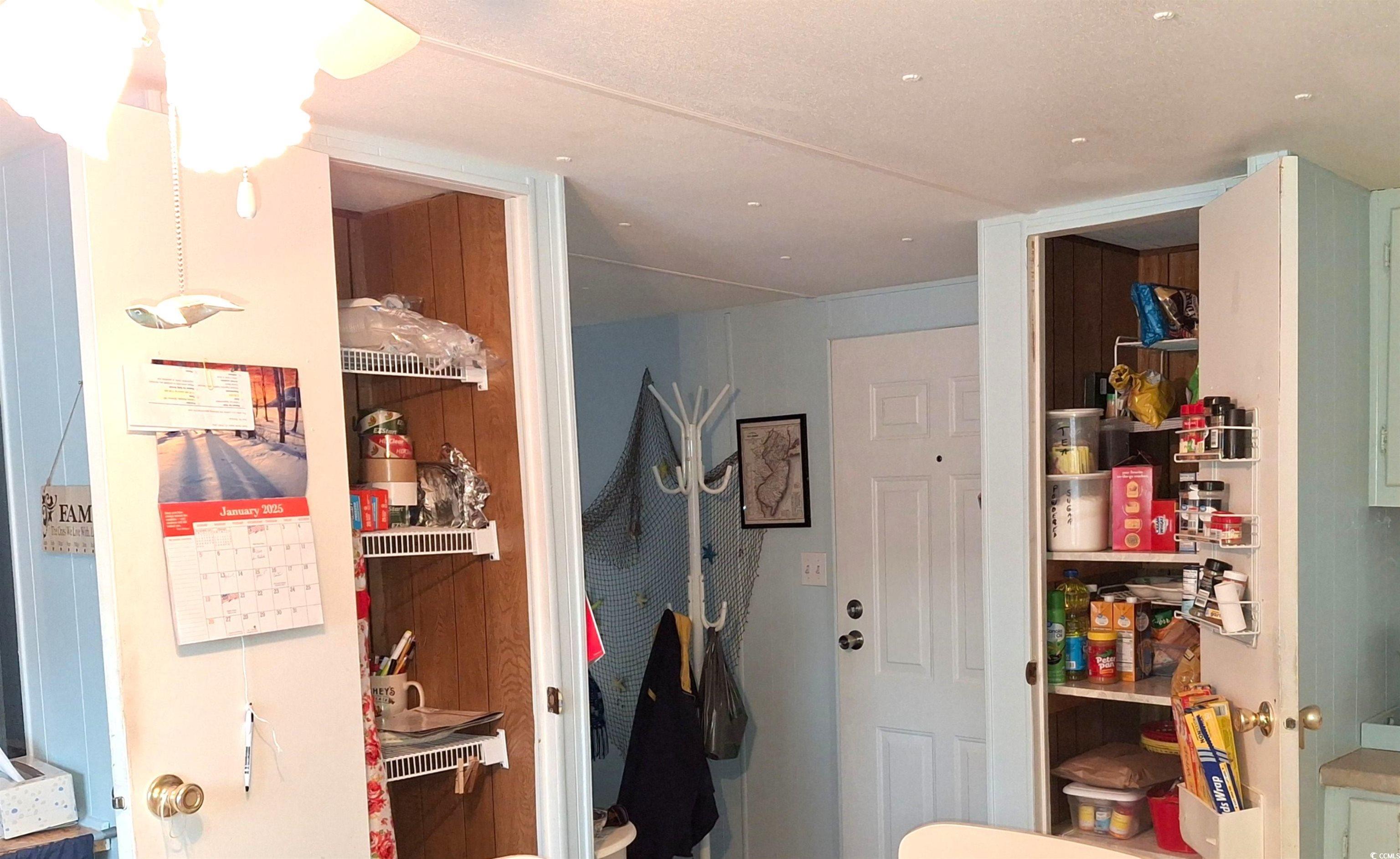 1420 Circle Dr. Property Photo 29