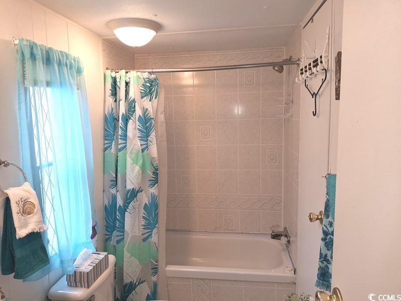 1420 Circle Dr. Property Photo 35