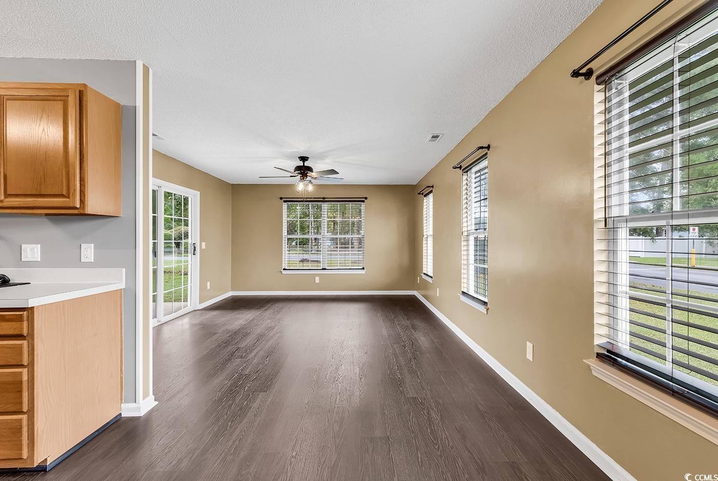 1900 Shell Ct. Property Photo 5