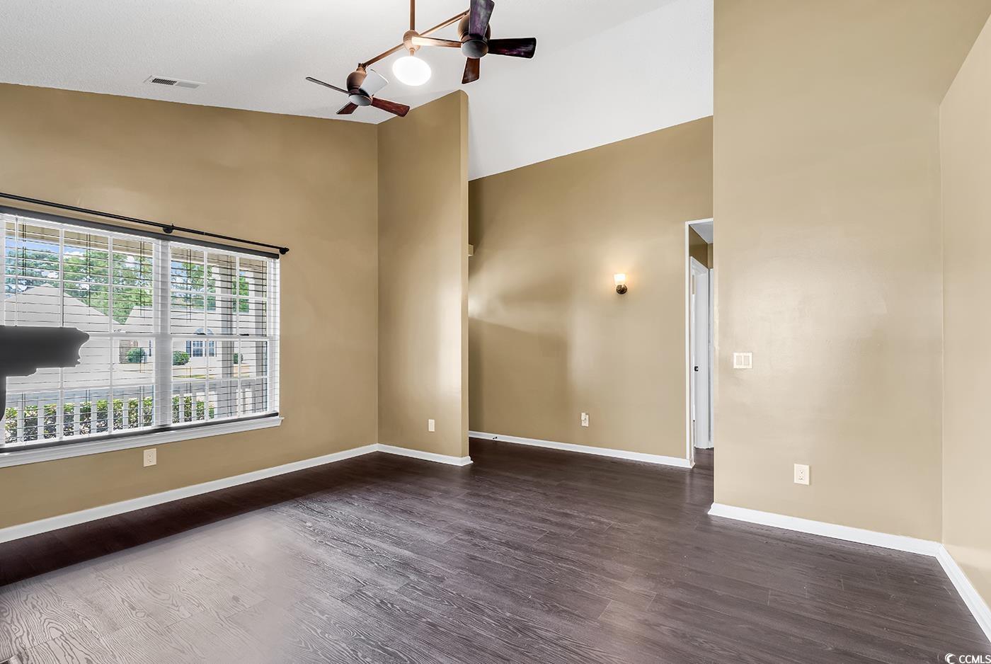 1900 Shell Ct. Property Photo 17