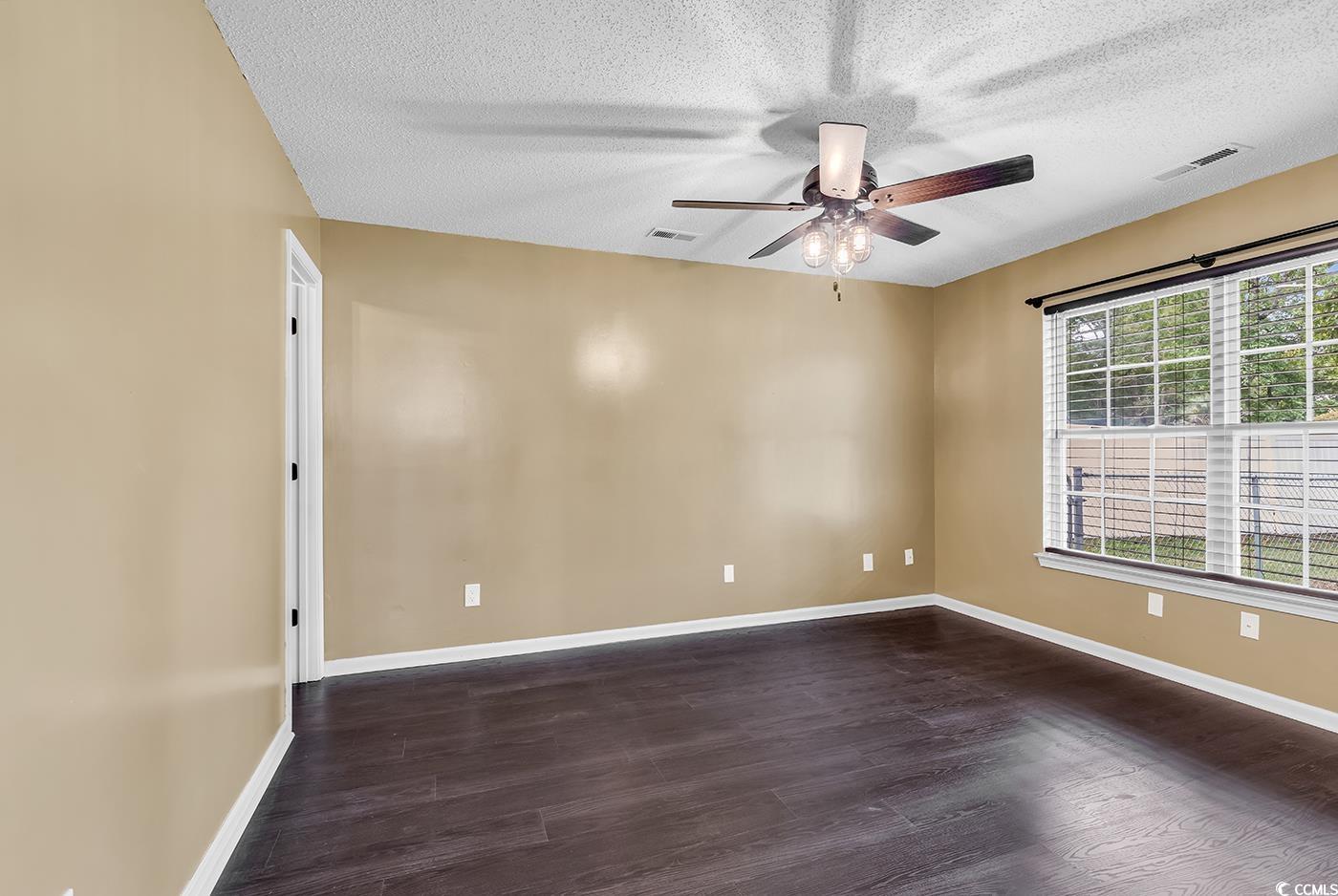 1900 Shell Ct. Property Photo 22