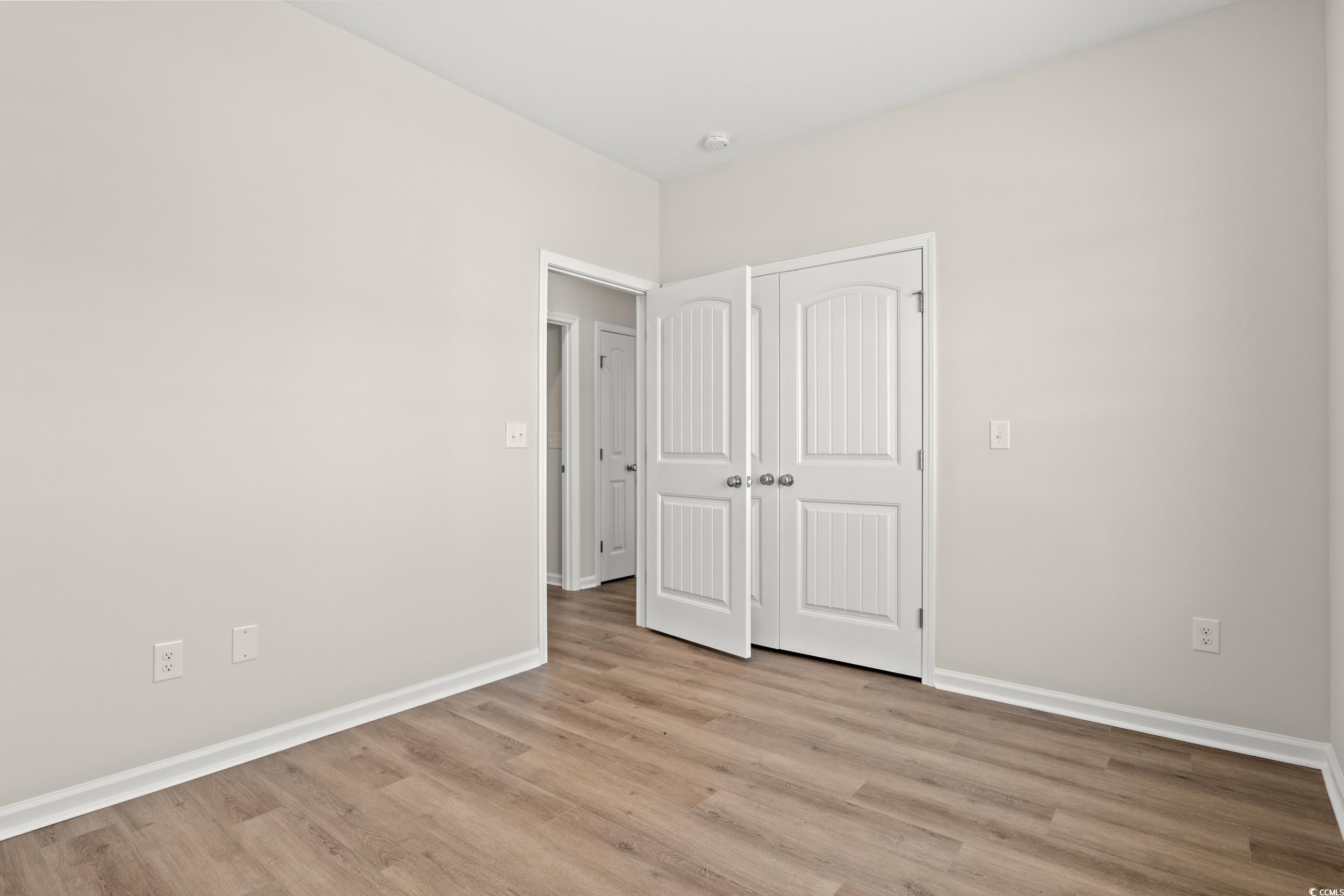 391 Lifestyle Court Property Photo 7