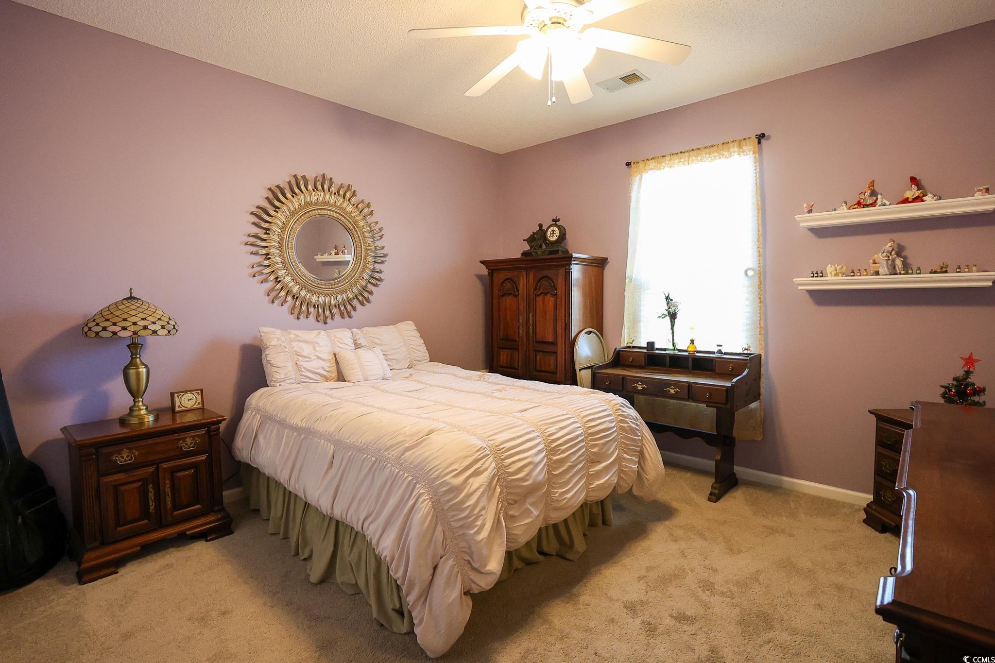 582 Summerhill Dr. Property Photo 11