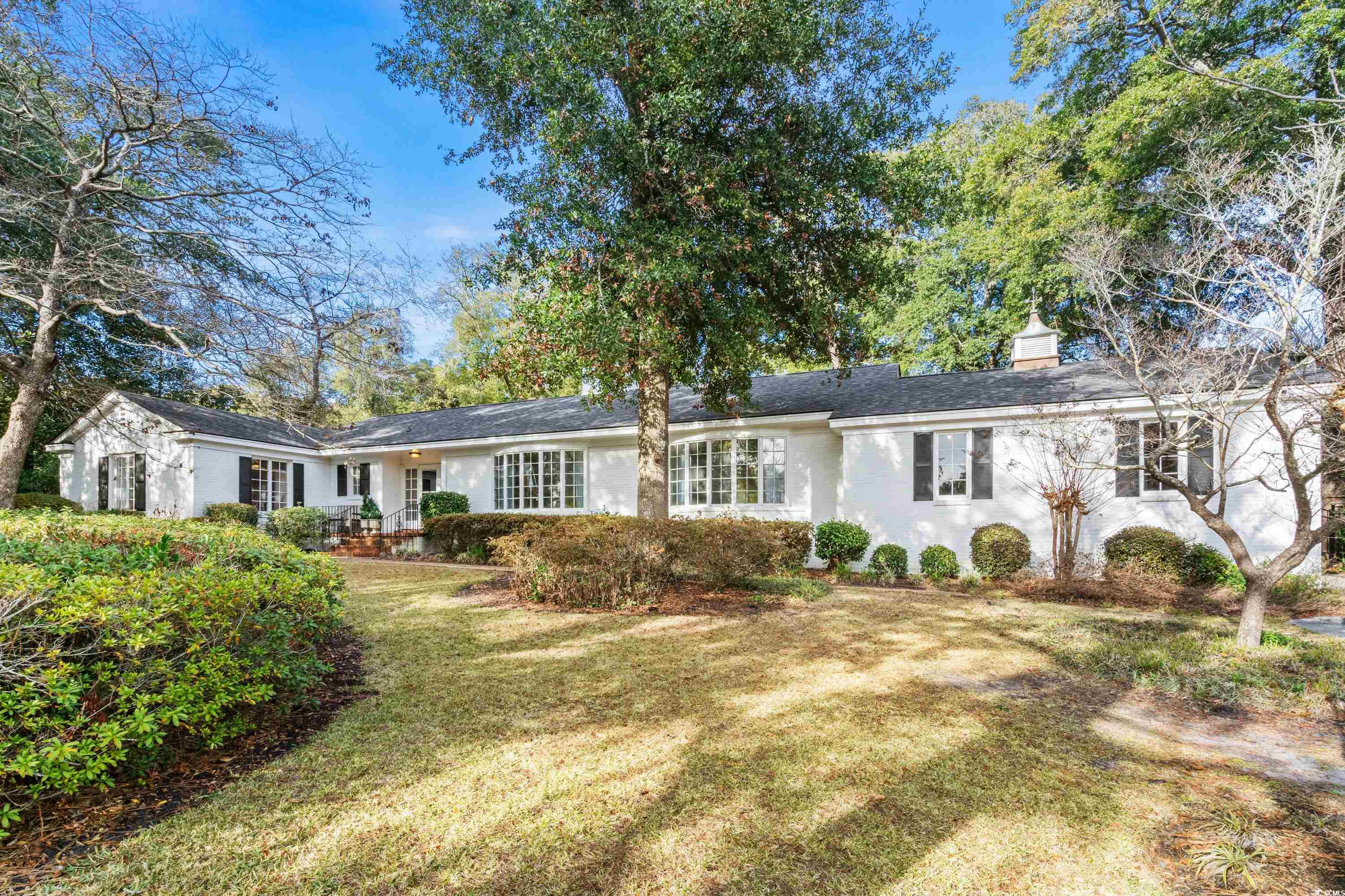 302 Lafayette Rd. Property Photo 1