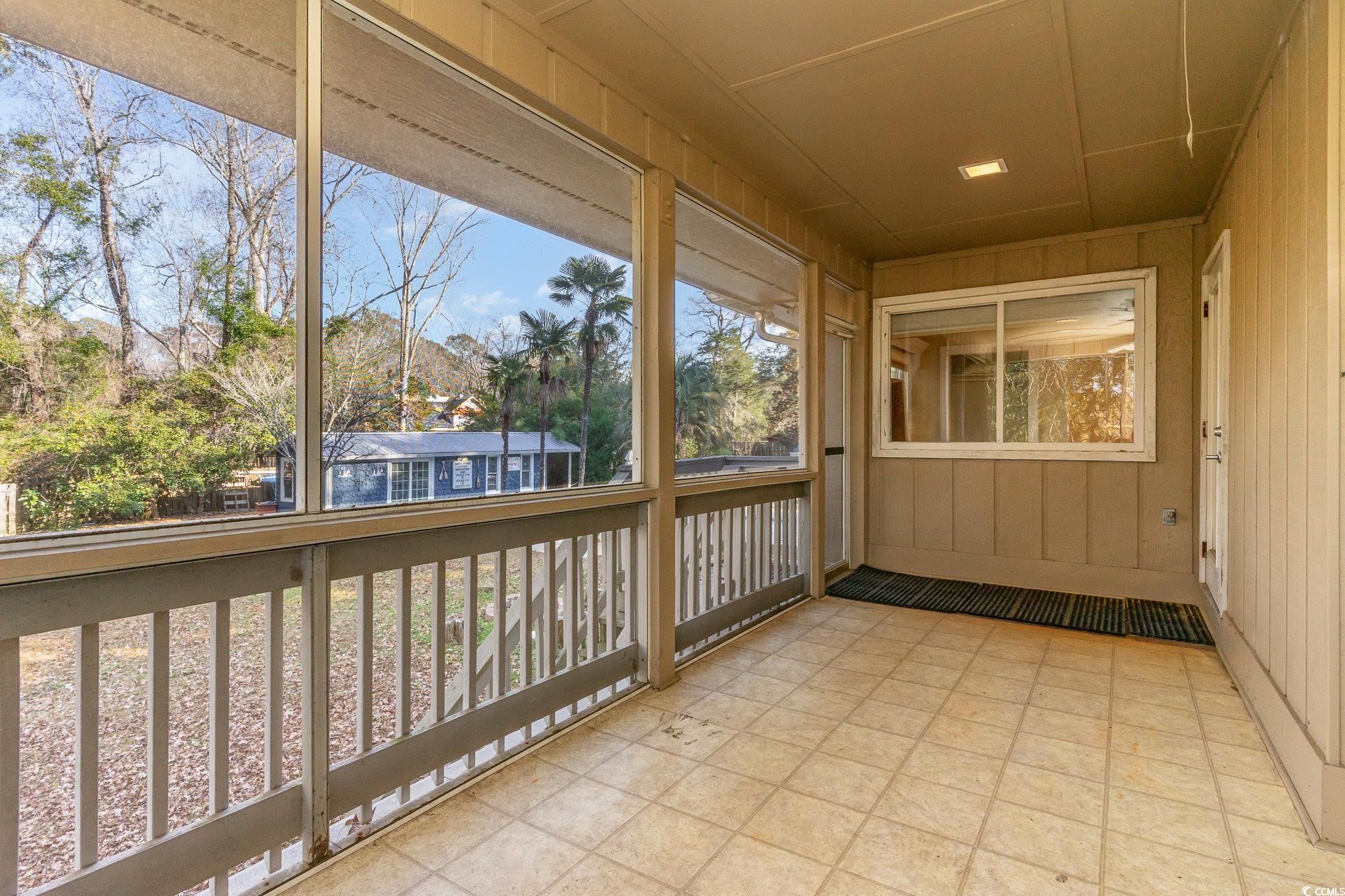 4351 Lakeside Dr. Property Photo 26