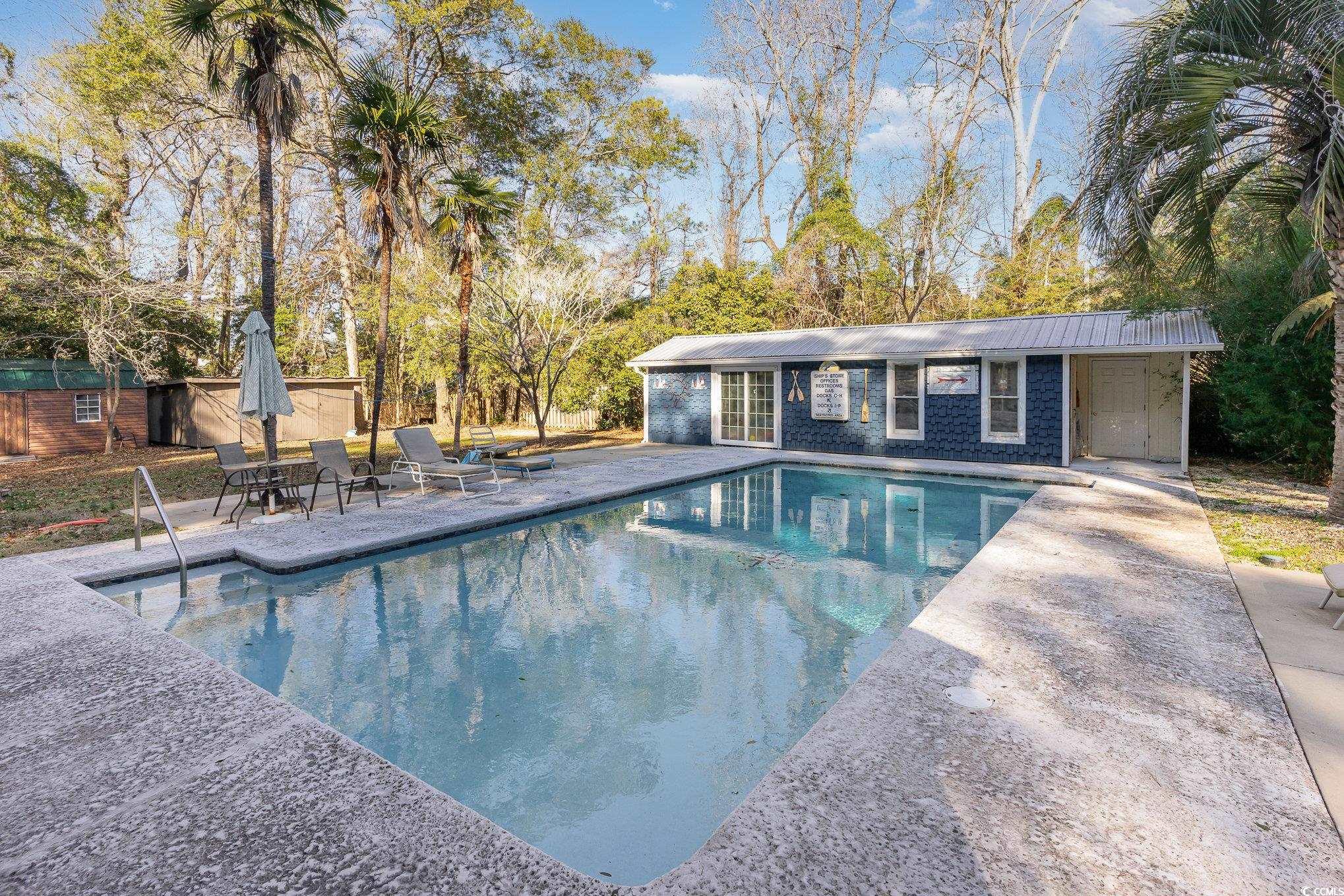 4351 Lakeside Dr. Property Photo 35