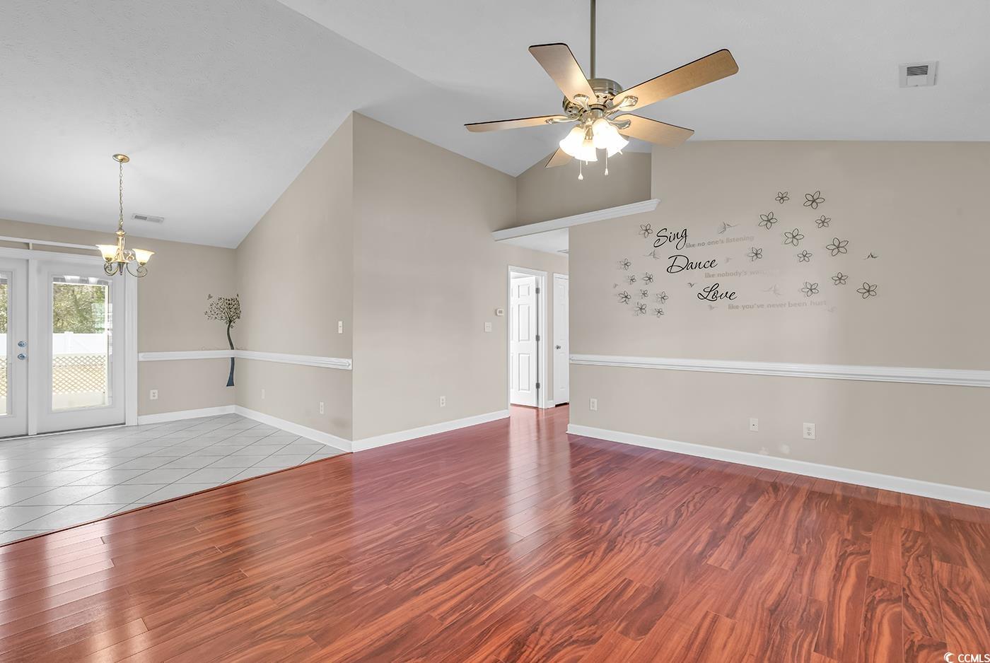 290 Georgia Mae Loop Property Photo 3