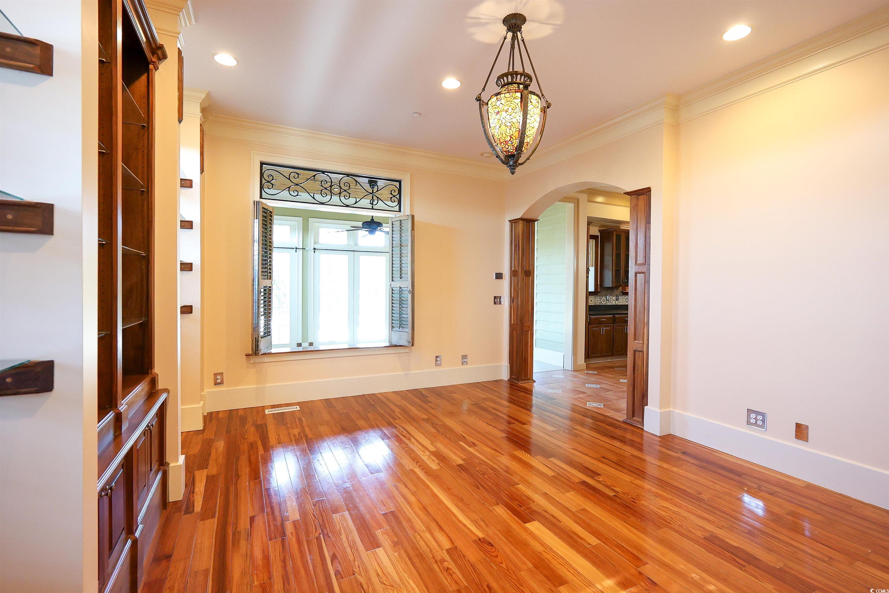 429 Ocean Pointe Ct. Property Photo 18