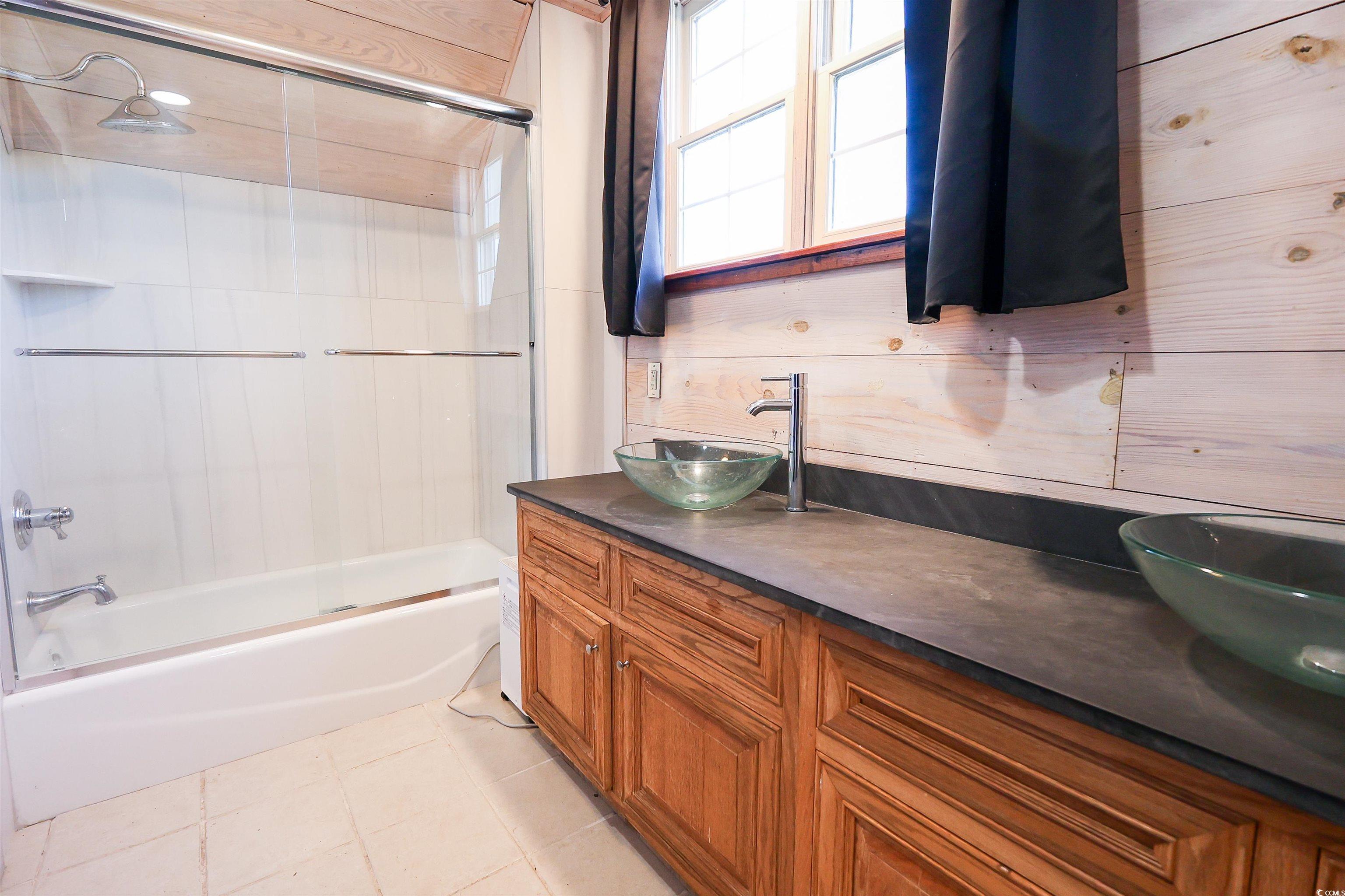 429 Ocean Pointe Ct. Property Photo 28