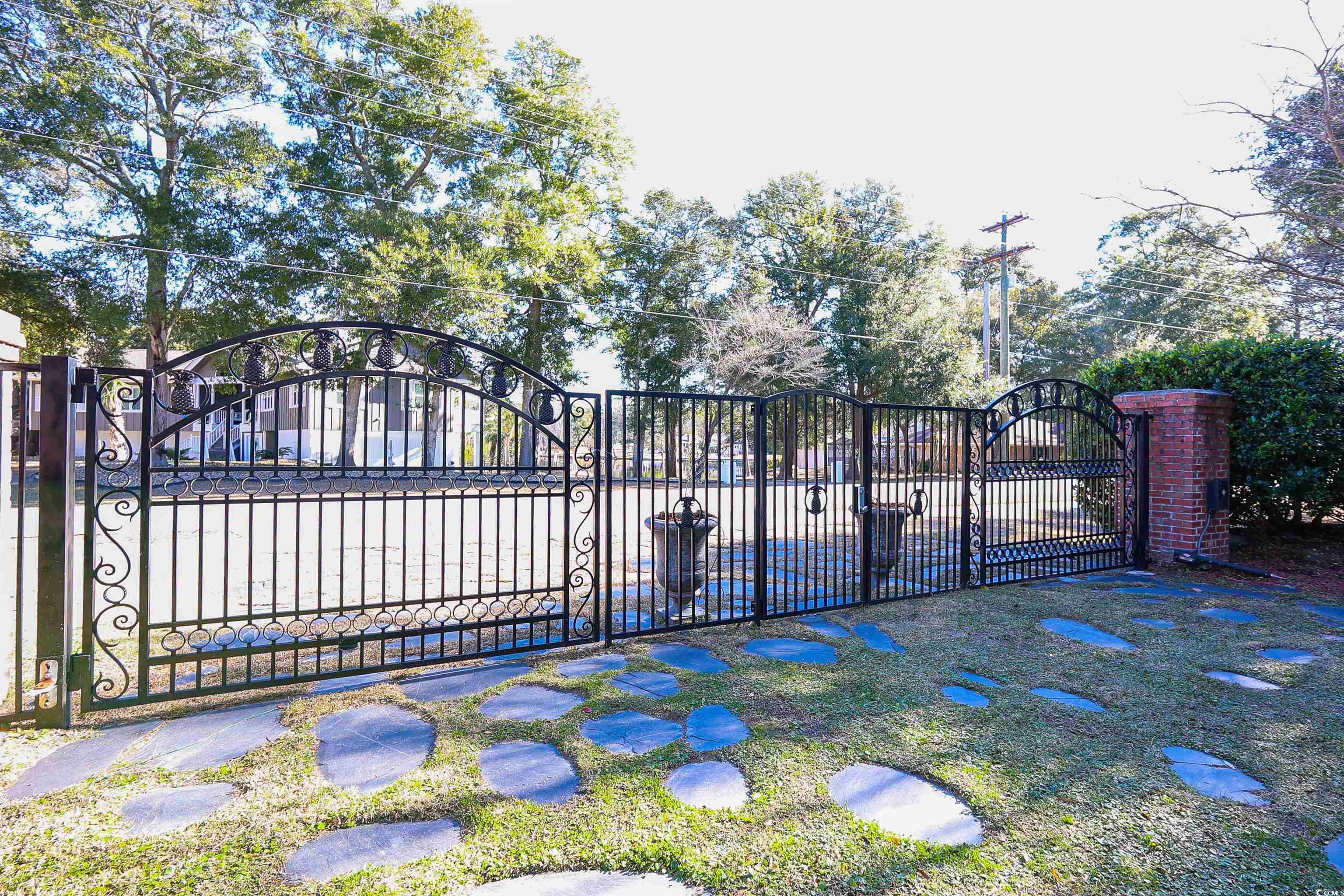 429 Ocean Pointe Ct. Property Photo 33