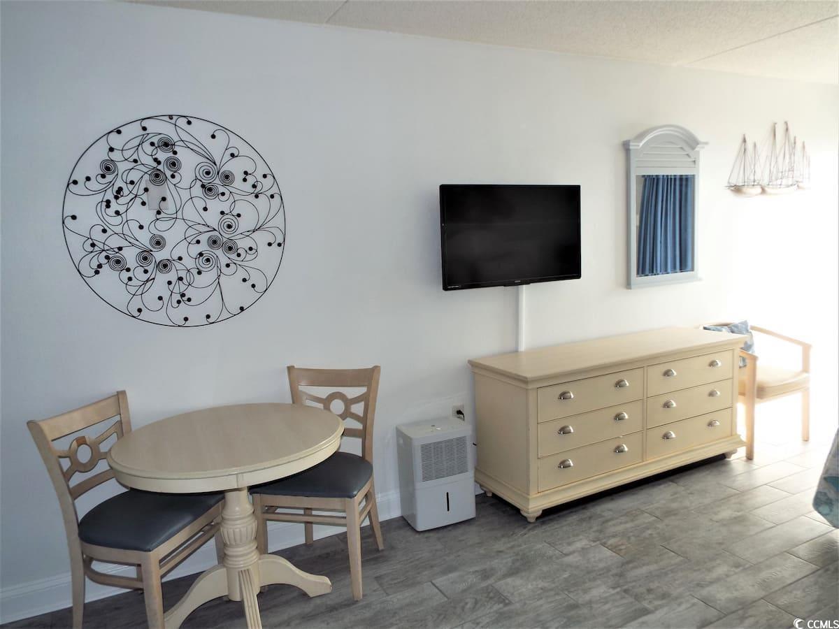 1207 S Ocean Blvd. Property Photo 10
