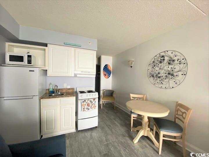 1207 S Ocean Blvd. Property Photo 11
