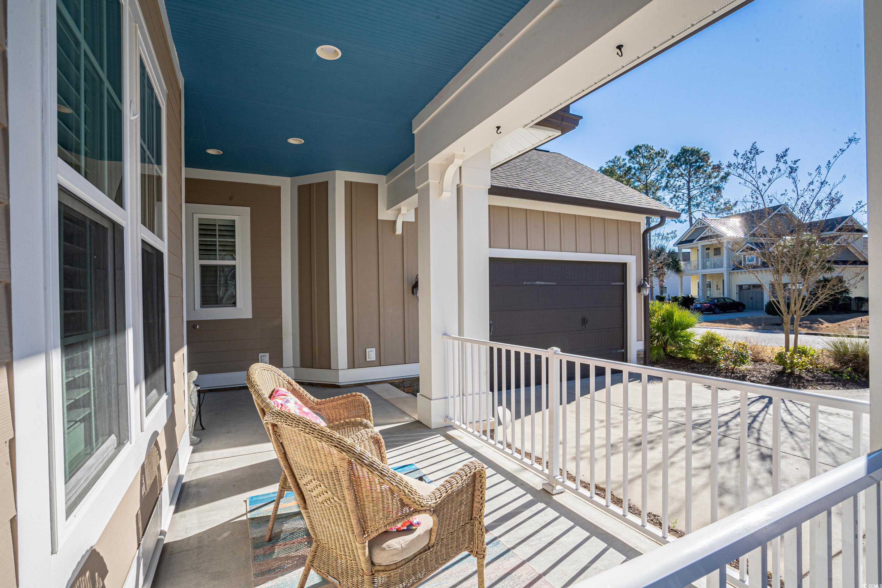 496 Starlit Way Property Photo 3