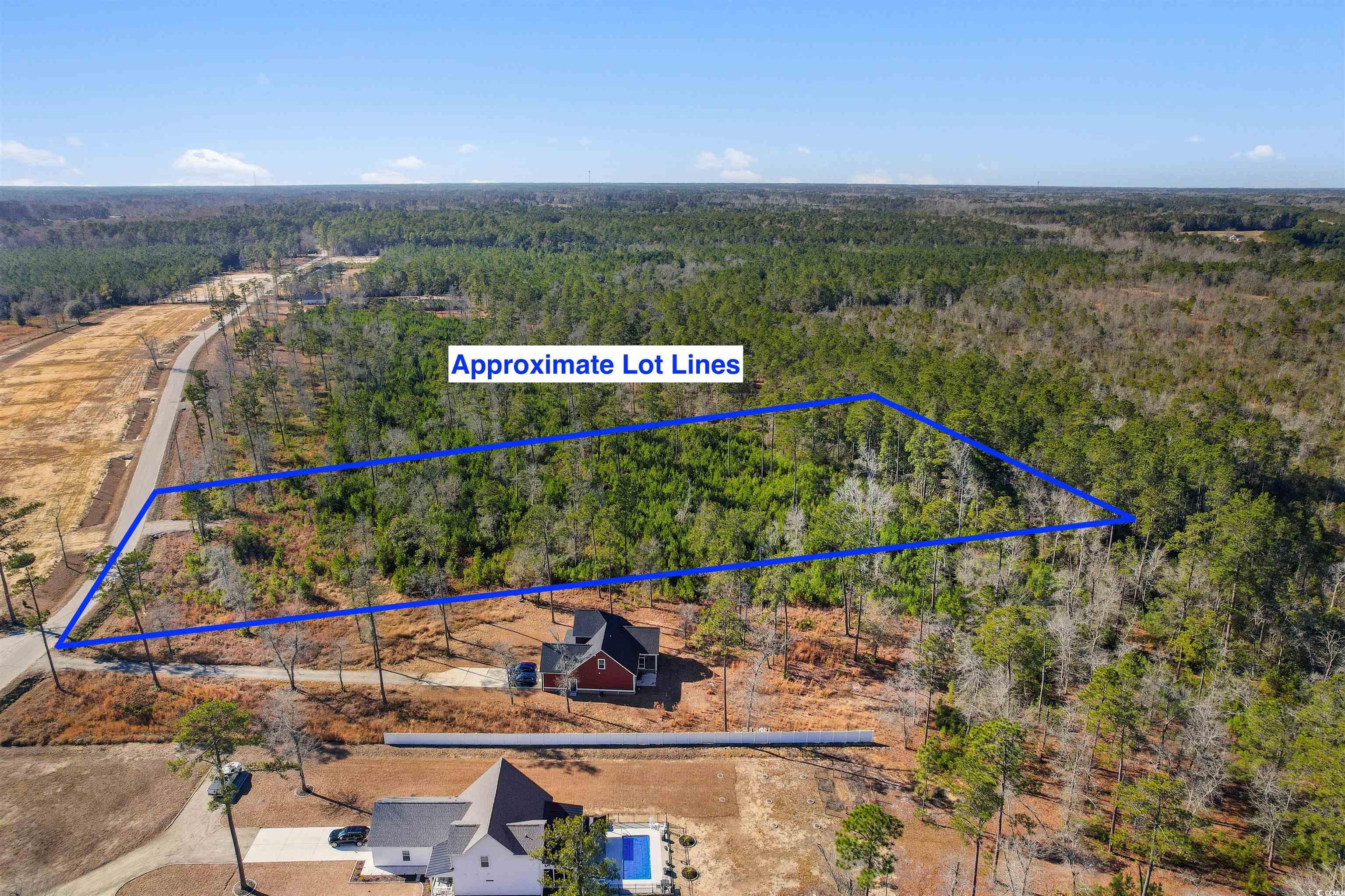 5025 Huckleberry Ln. Property Photo 5
