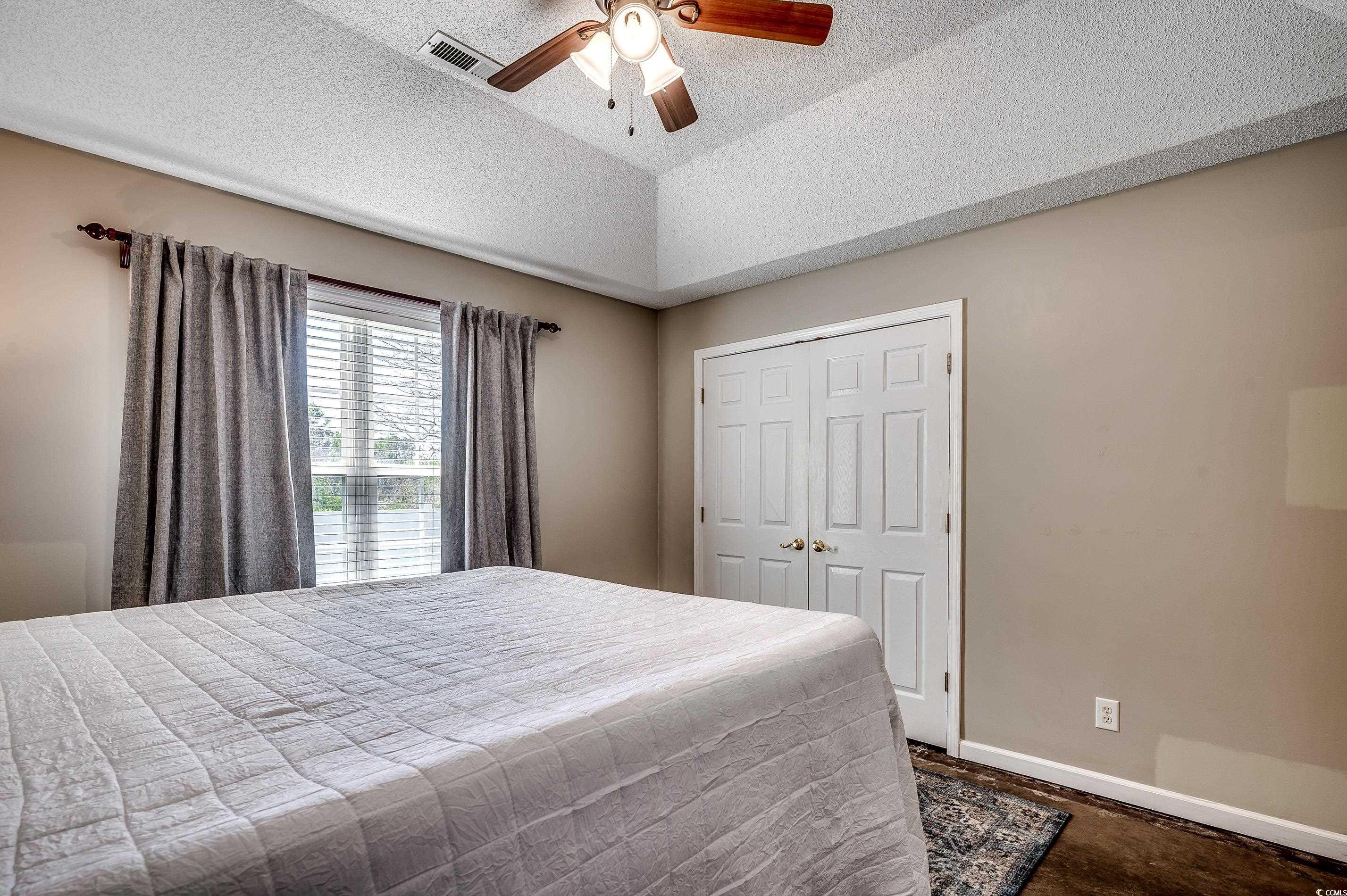9650 Bradford Ln. Property Photo 14