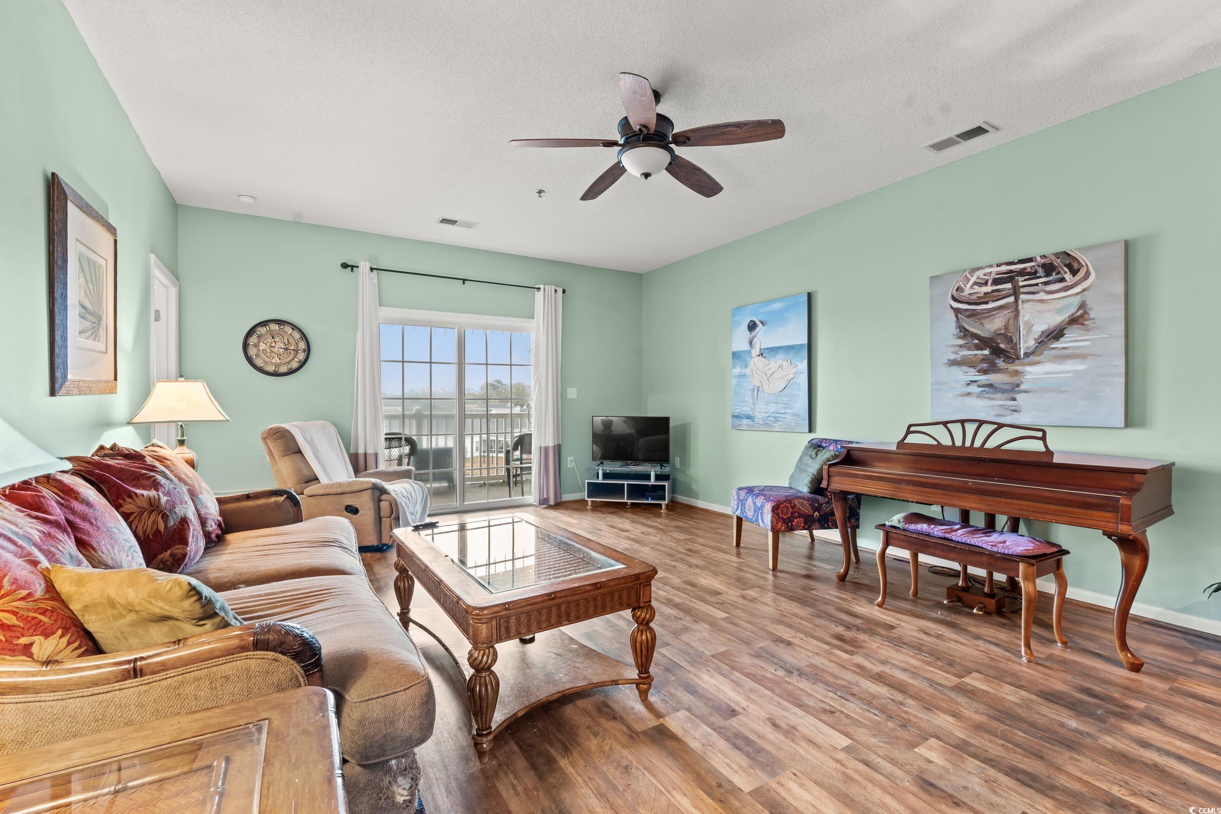 2080 Cross Gate Blvd. Property Photo 6