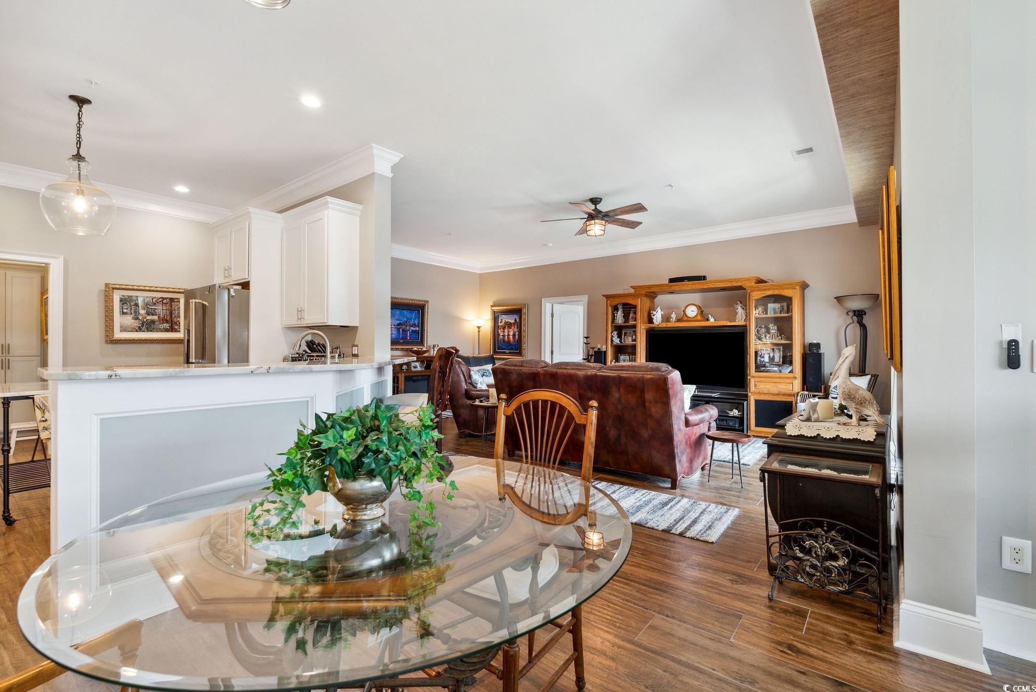 265 Venice Way Property Photo 13
