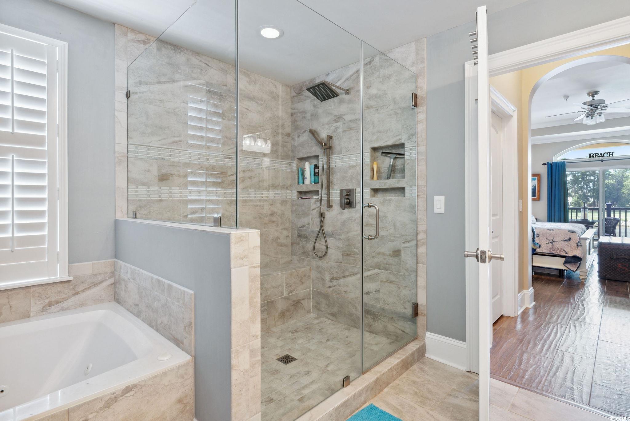 265 Venice Way Property Photo 17