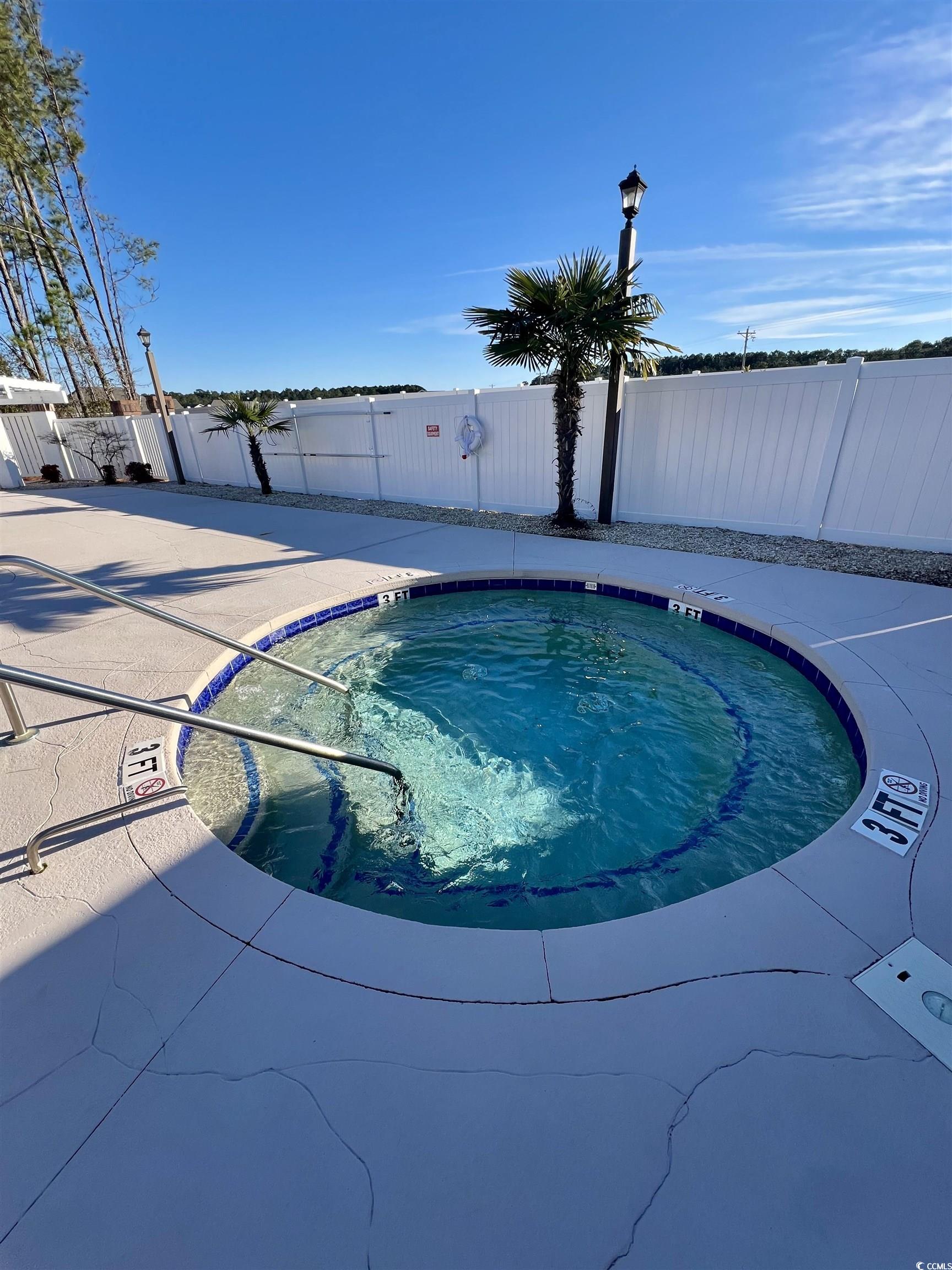 242 Sun Colony Blvd. Property Photo 33