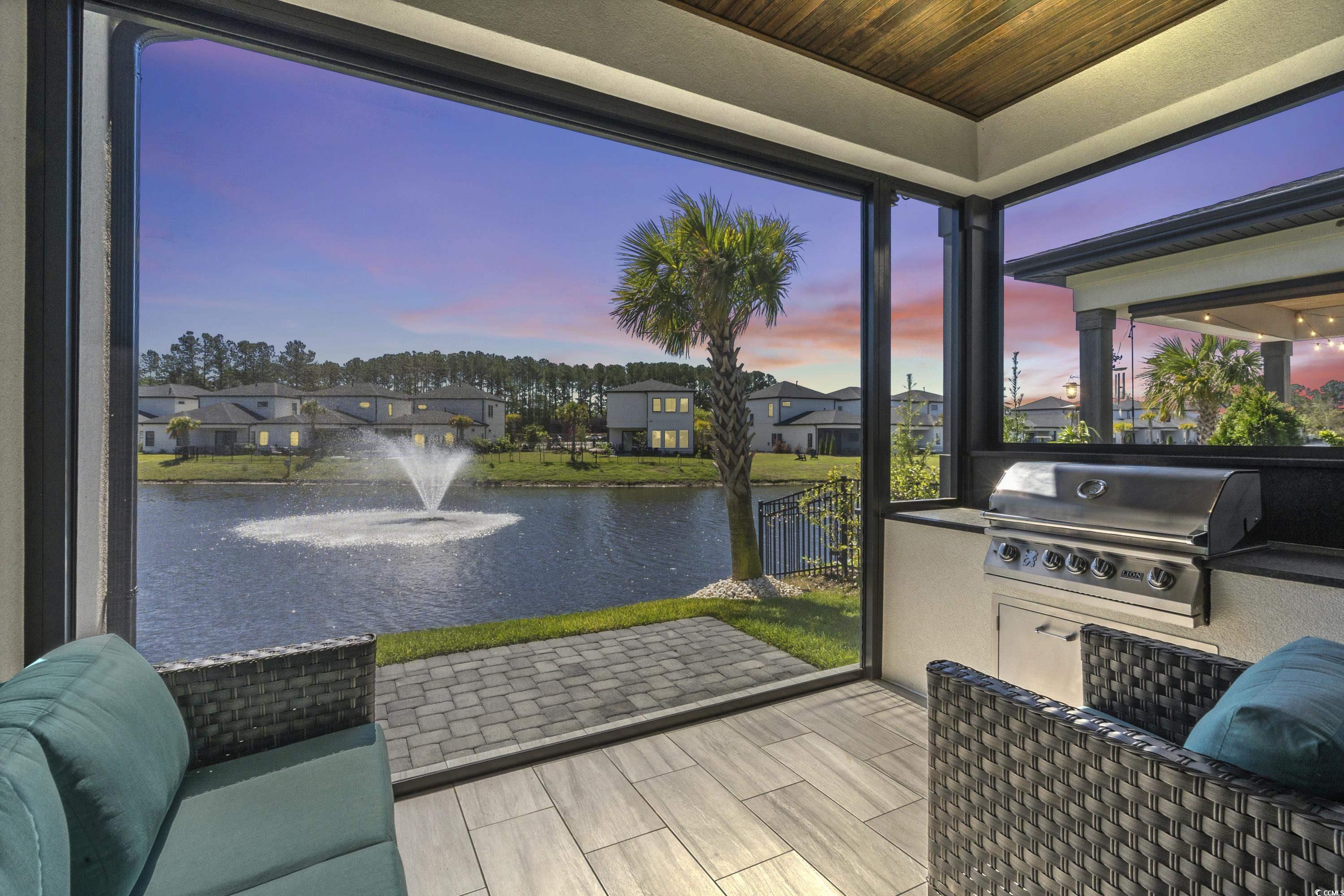 6760 Ocean Breeze Loop Property Photo 2