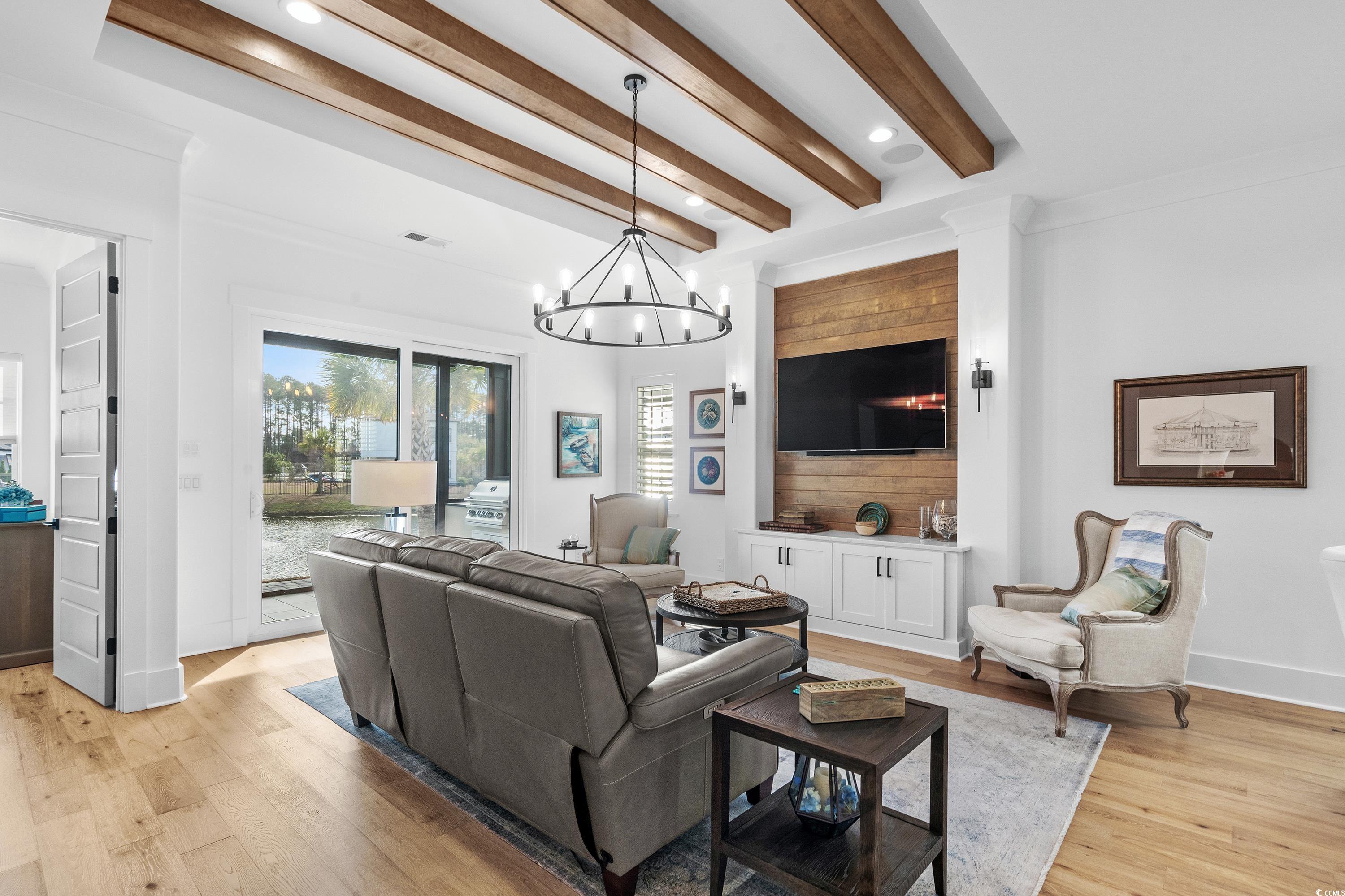 6760 Ocean Breeze Loop Property Photo 14