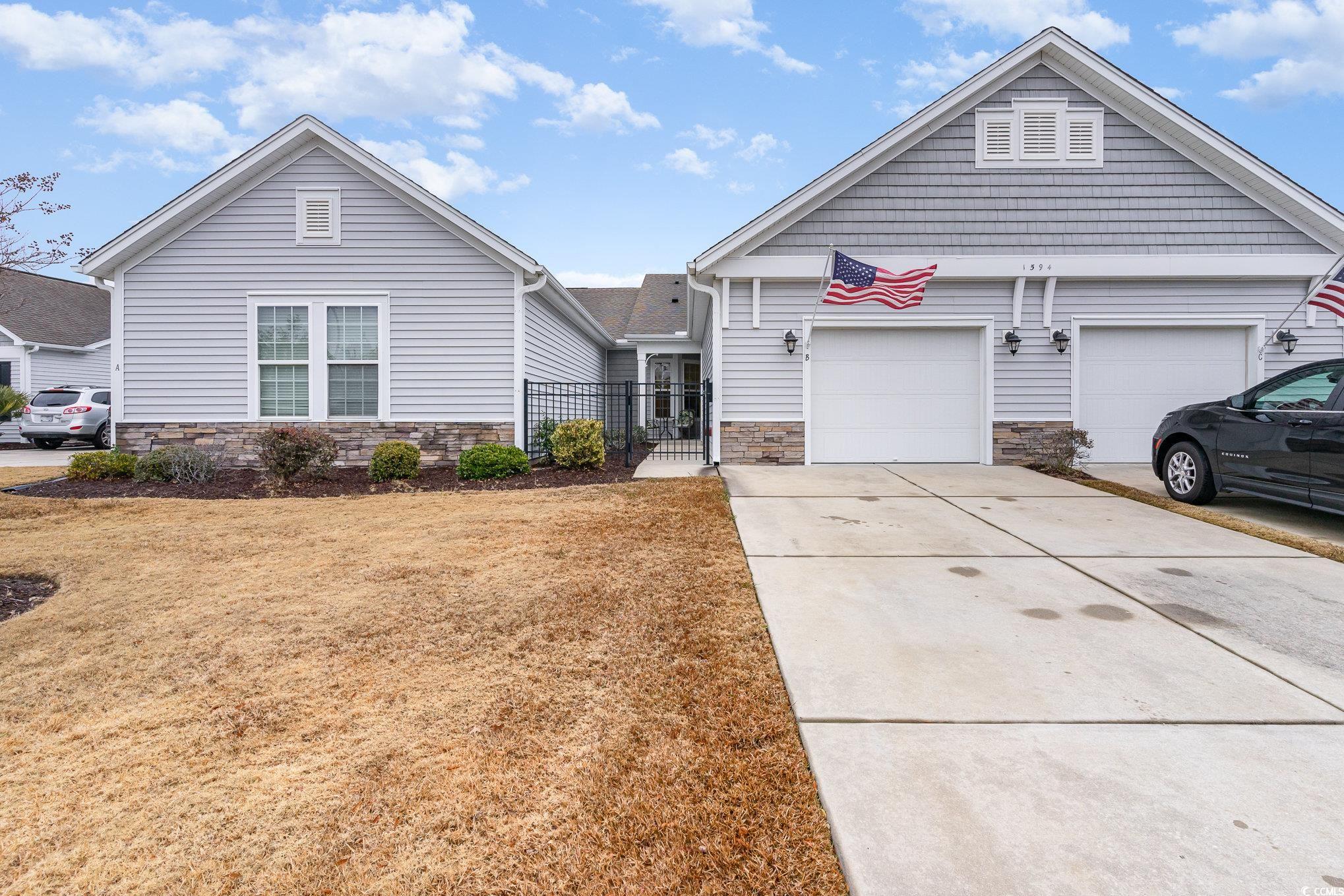 1594 Palmina Loop Property Photo