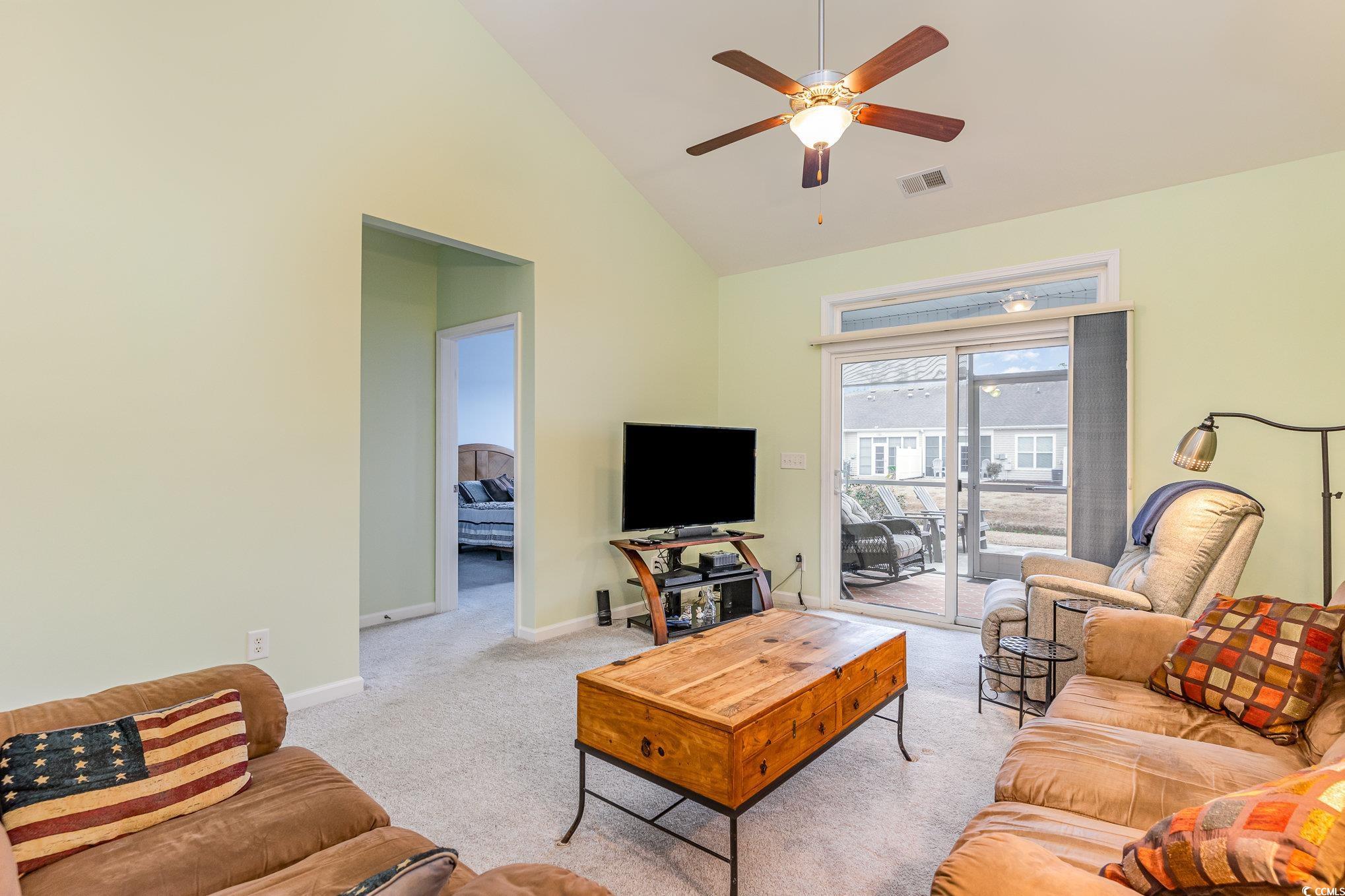 1594 Palmina Loop Property Photo 4