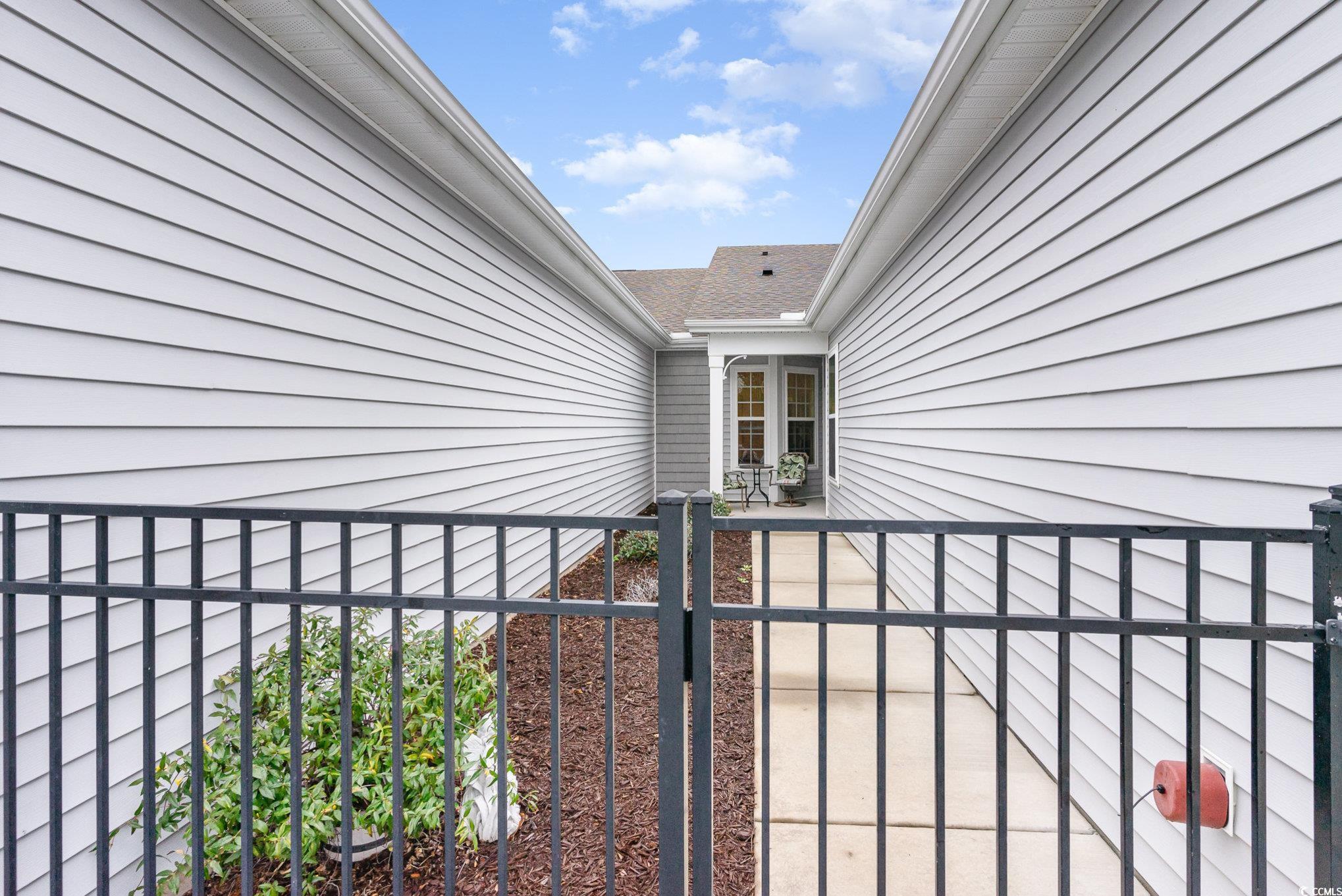 1594 Palmina Loop Property Photo 27