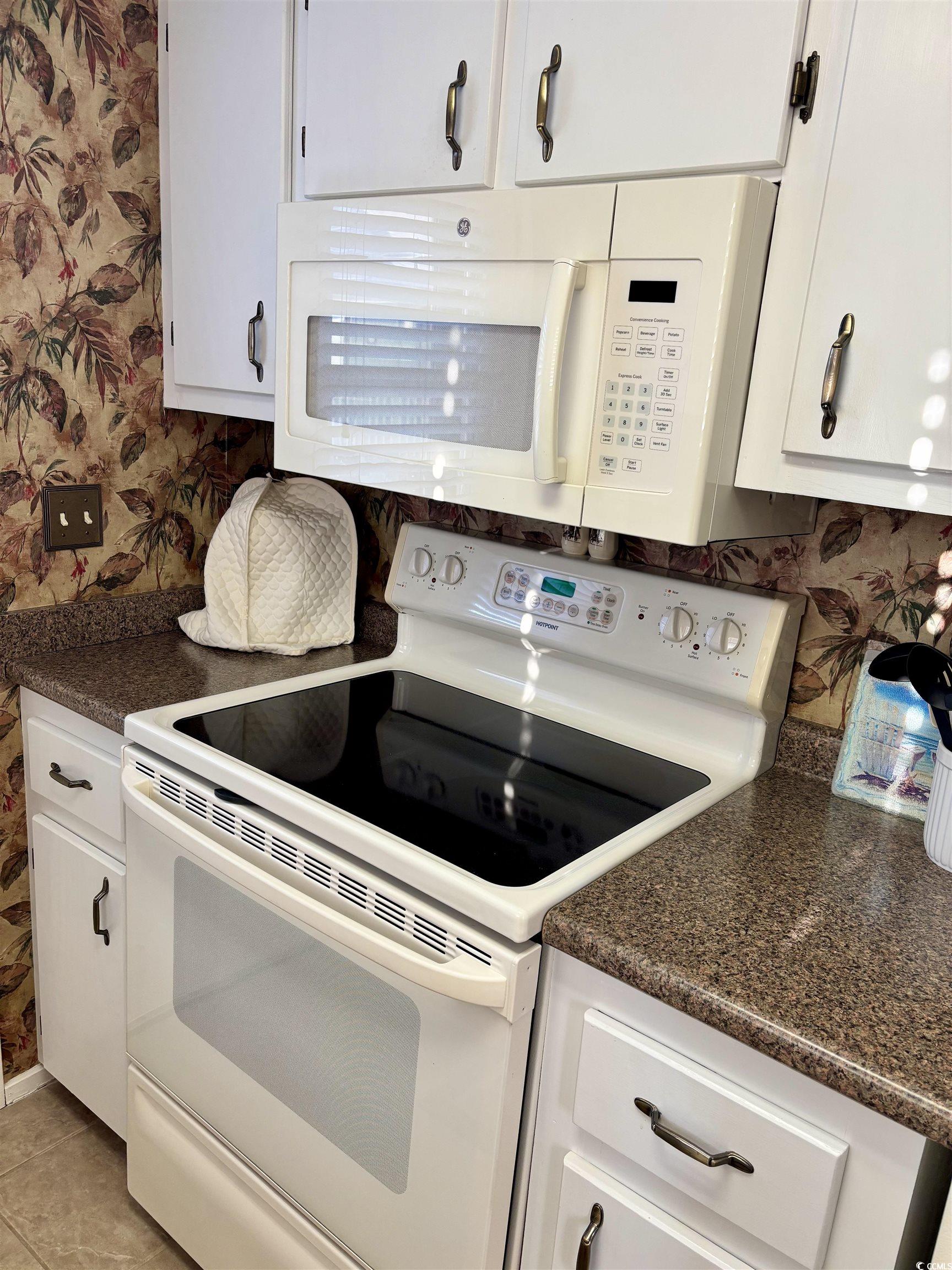121 Marshland Ct. Property Photo 10