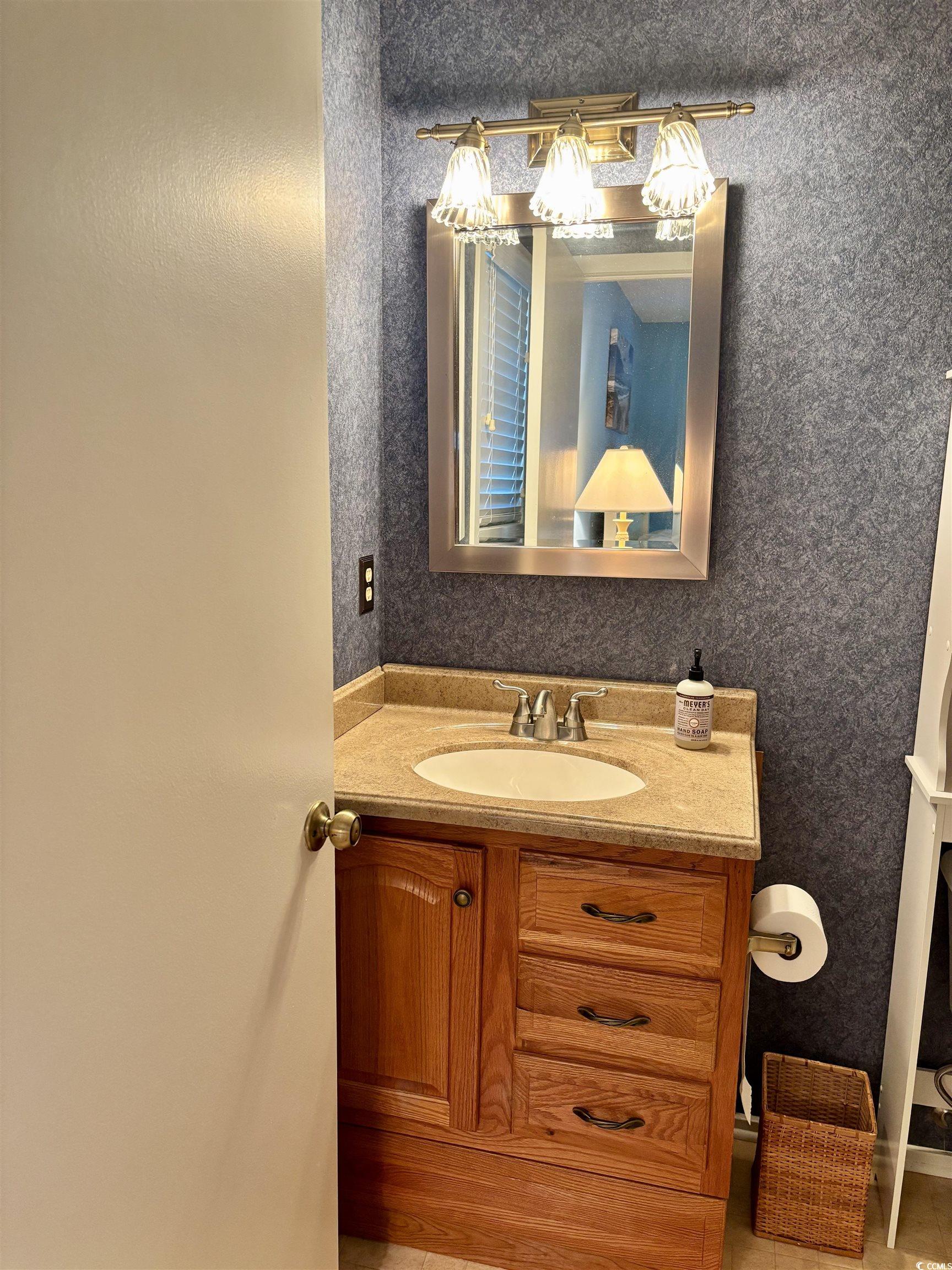 121 Marshland Ct. Property Photo 18