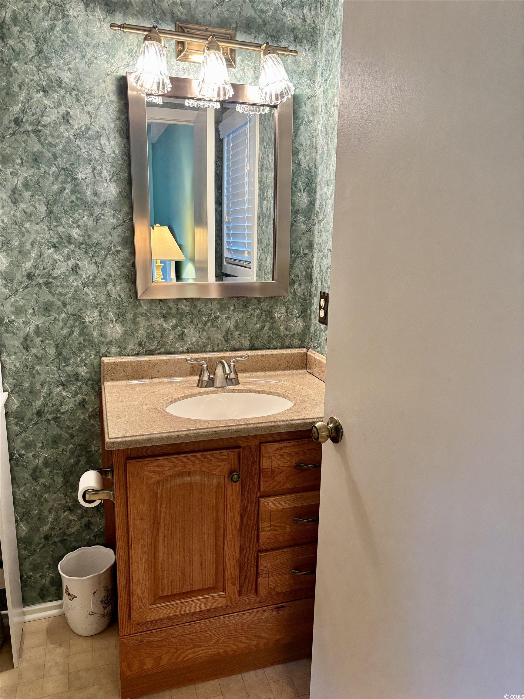 121 Marshland Ct. Property Photo 23
