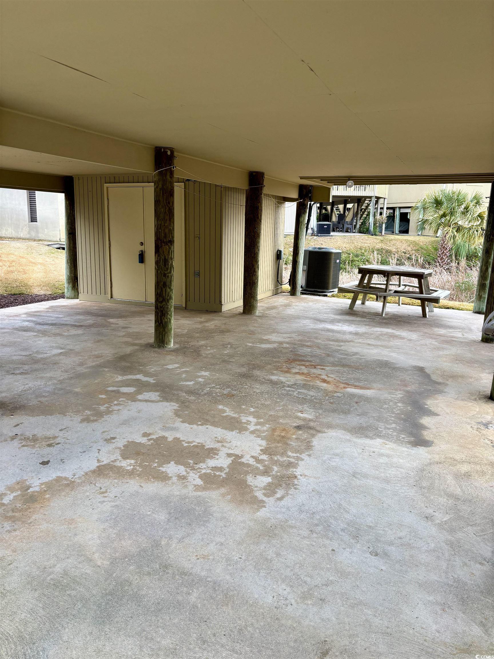 121 Marshland Ct. Property Photo 30
