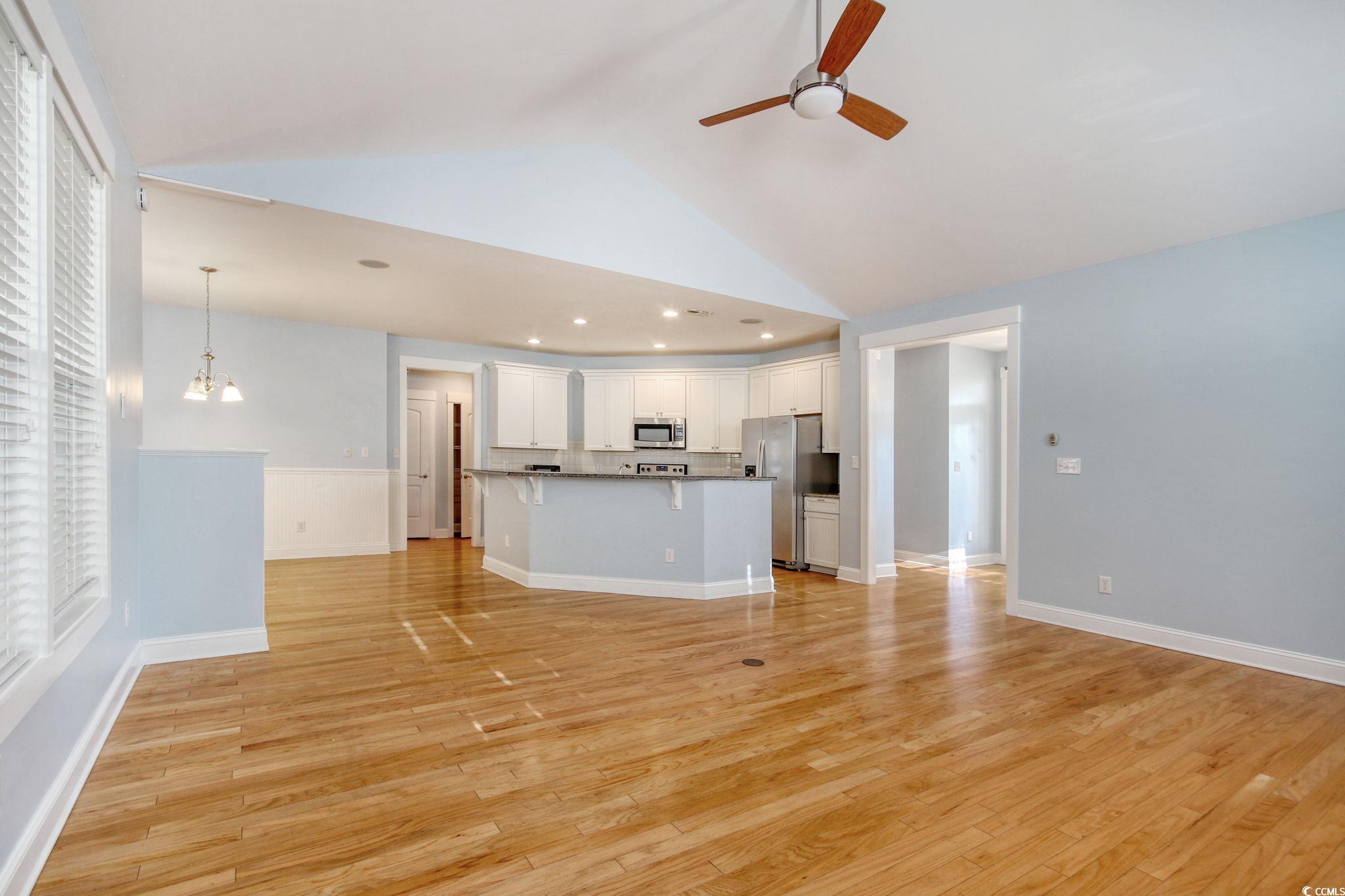 1405 Surf Pointe Dr. Property Photo 17