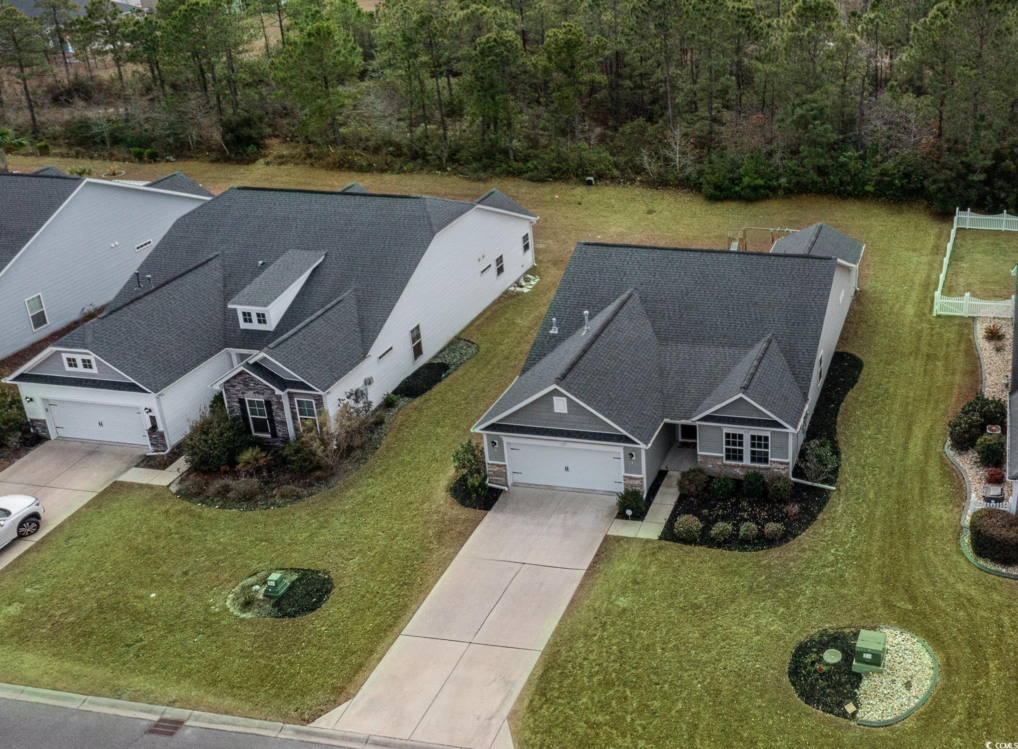 688 Tattlesbury Dr. Property Photo 26