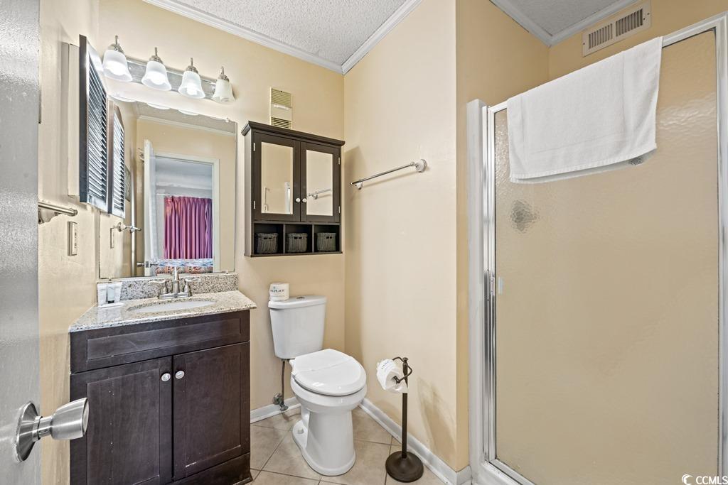 9570 Shore Dr. Property Photo 10