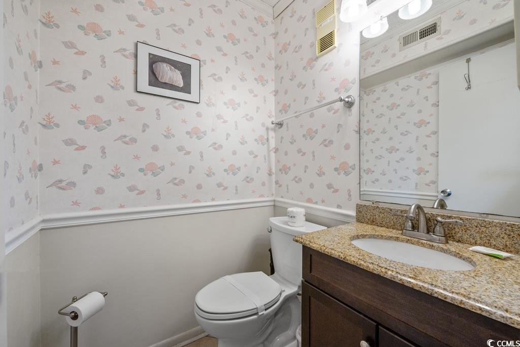 9570 Shore Dr. Property Photo 14
