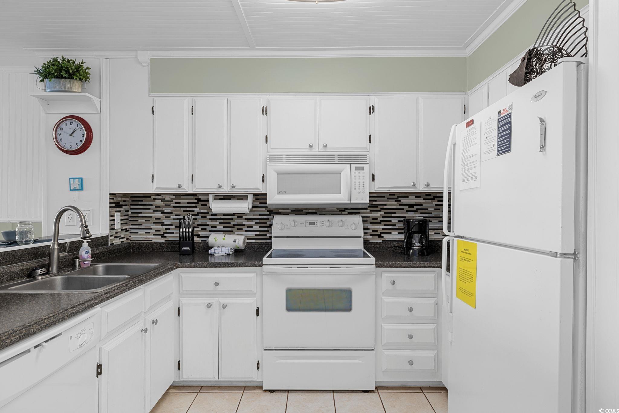3610 S Ocean Blvd. Property Photo 4