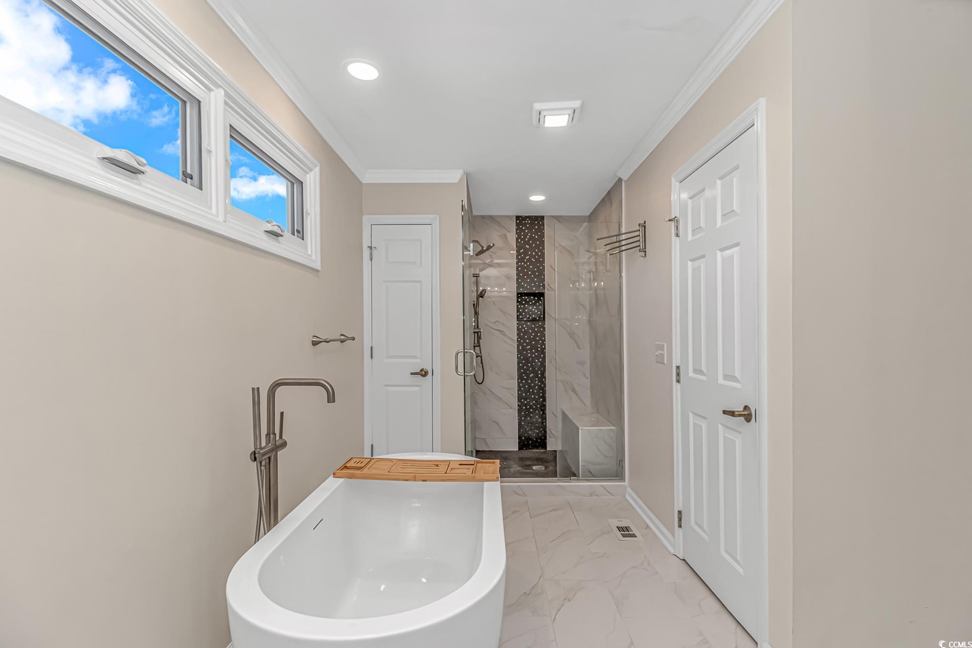 1609 Harbor Dr. Property Photo 25