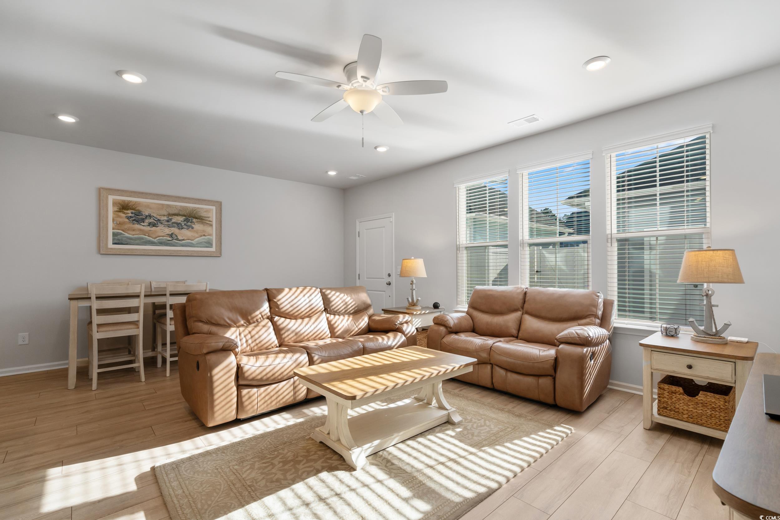 5371 Knobcone Loop Property Photo 11